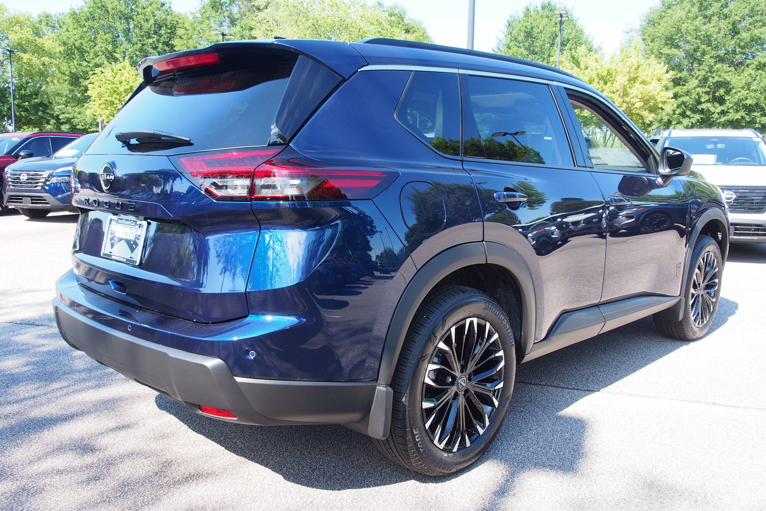 2026 Nissan Rogue Dark Armor