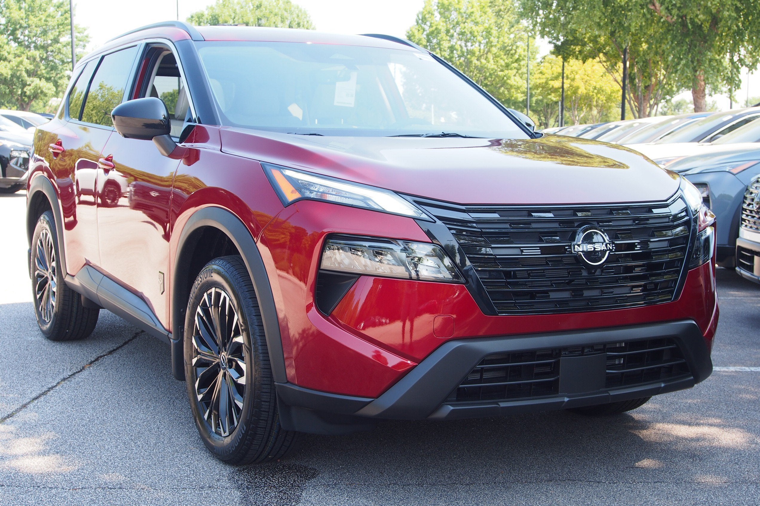 2026 Nissan Rogue Dark Armor