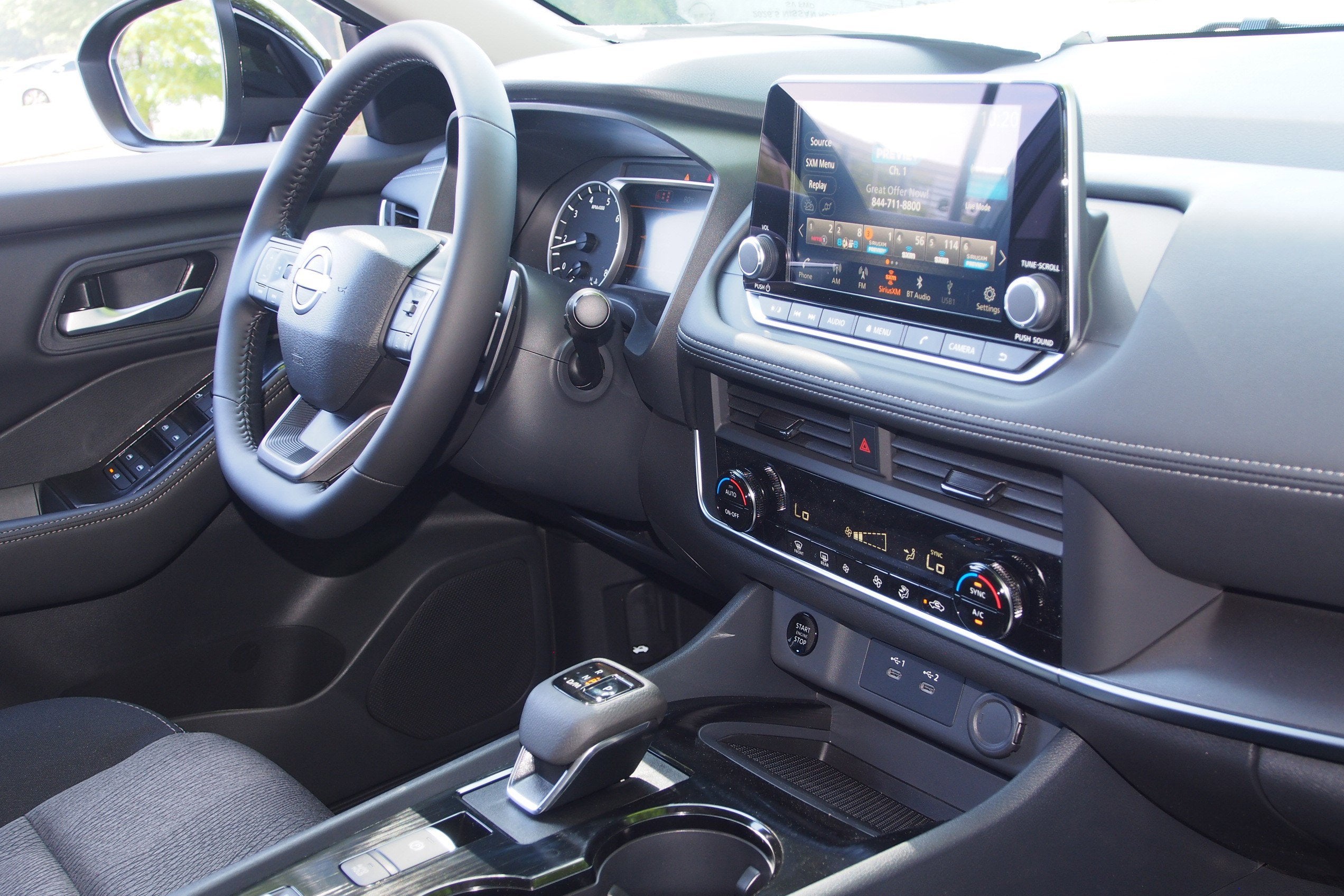 2026 Nissan Rogue SV