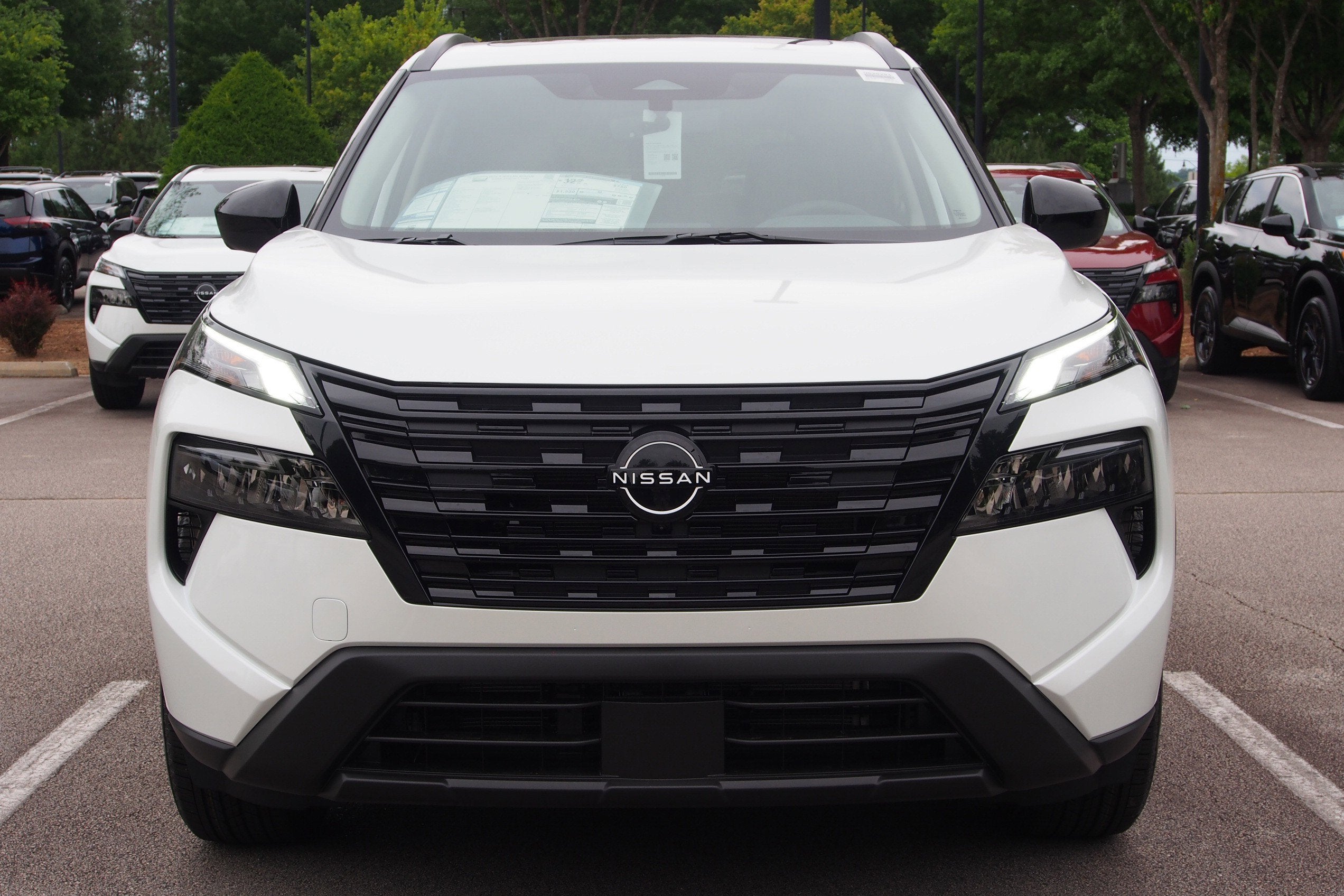 2026 Nissan Rogue Dark Armor