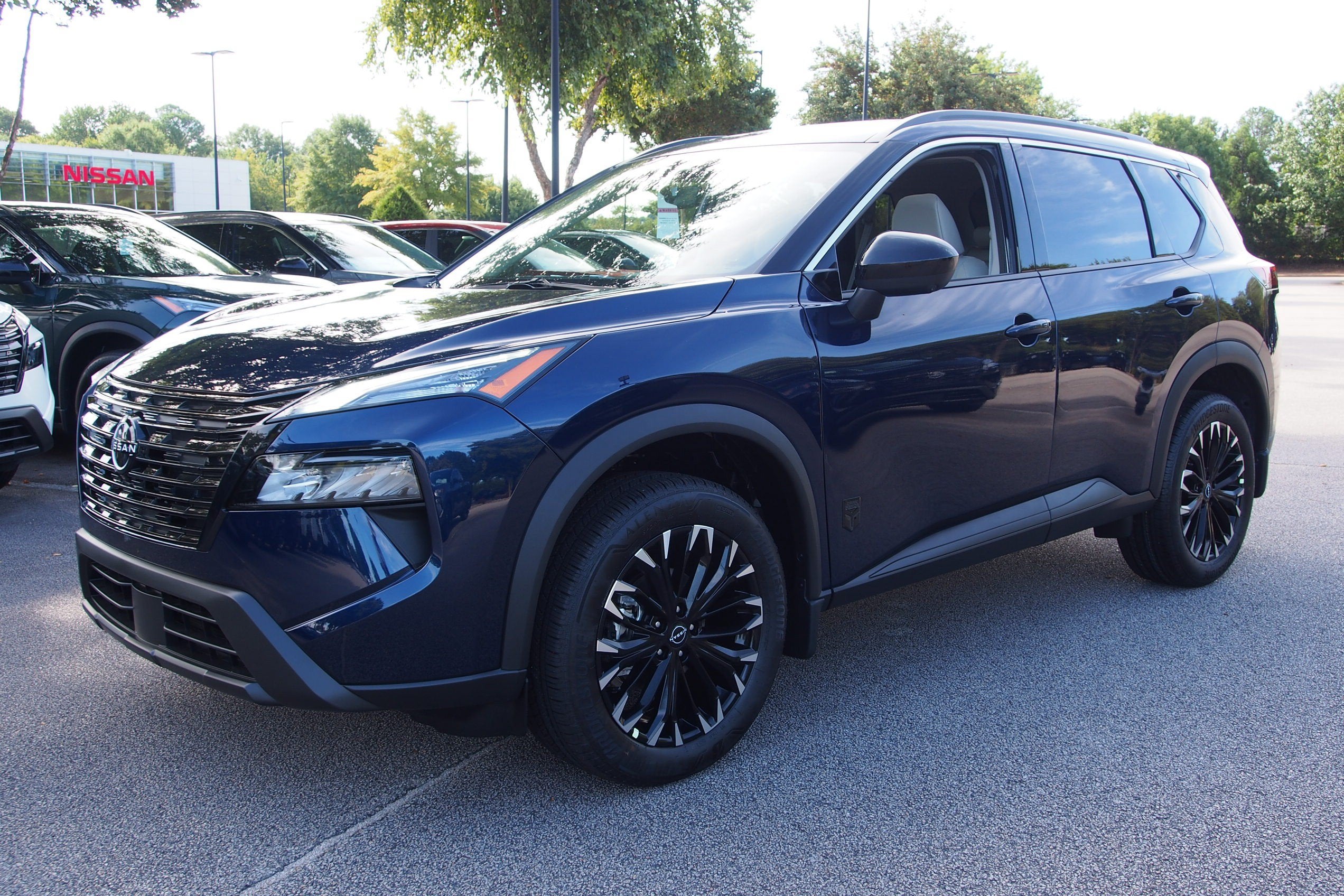 2026 Nissan Rogue Dark Armor
