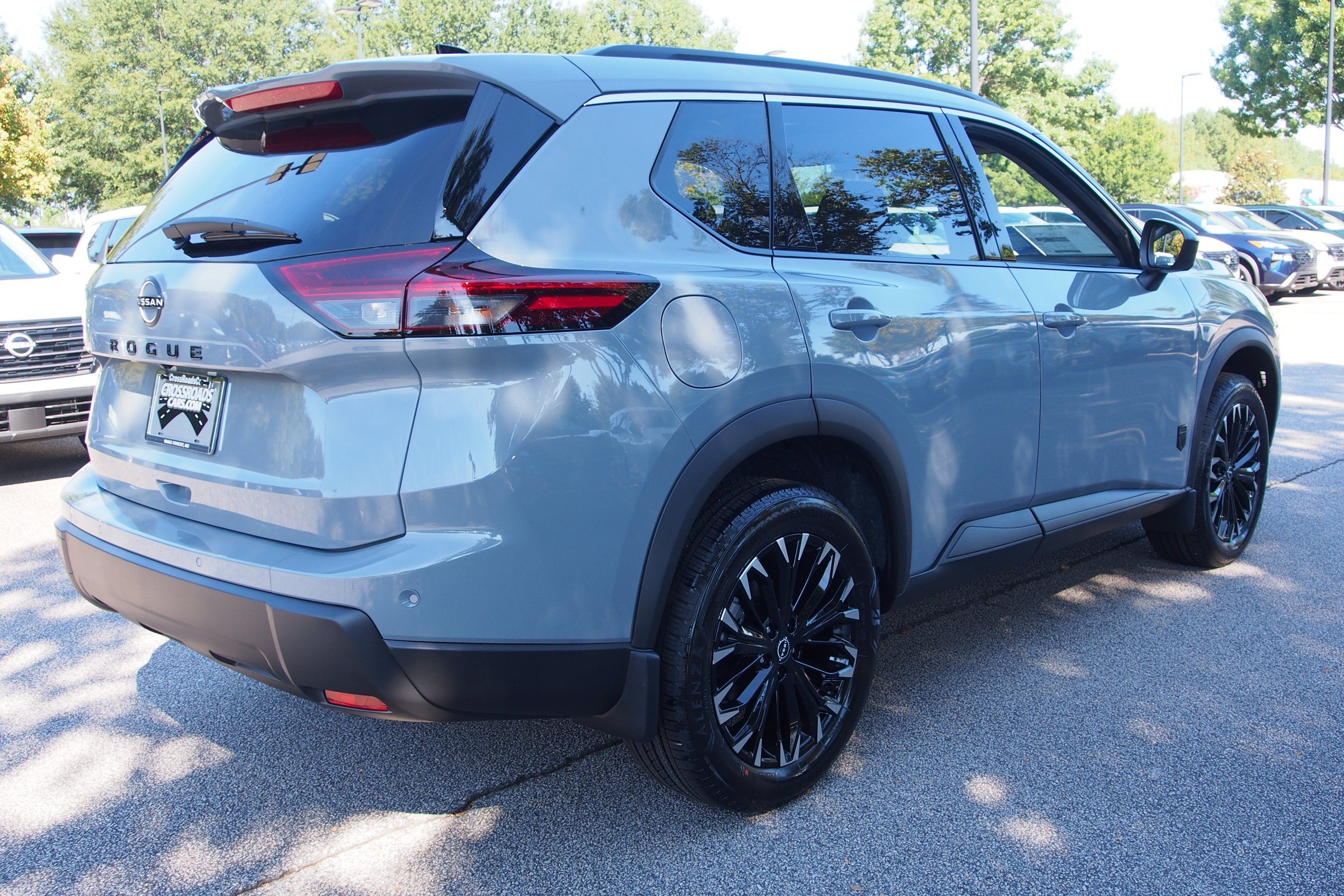 2026 Nissan Rogue Dark Armor