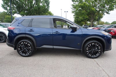 2027 Nissan Rogue Dark Armor
