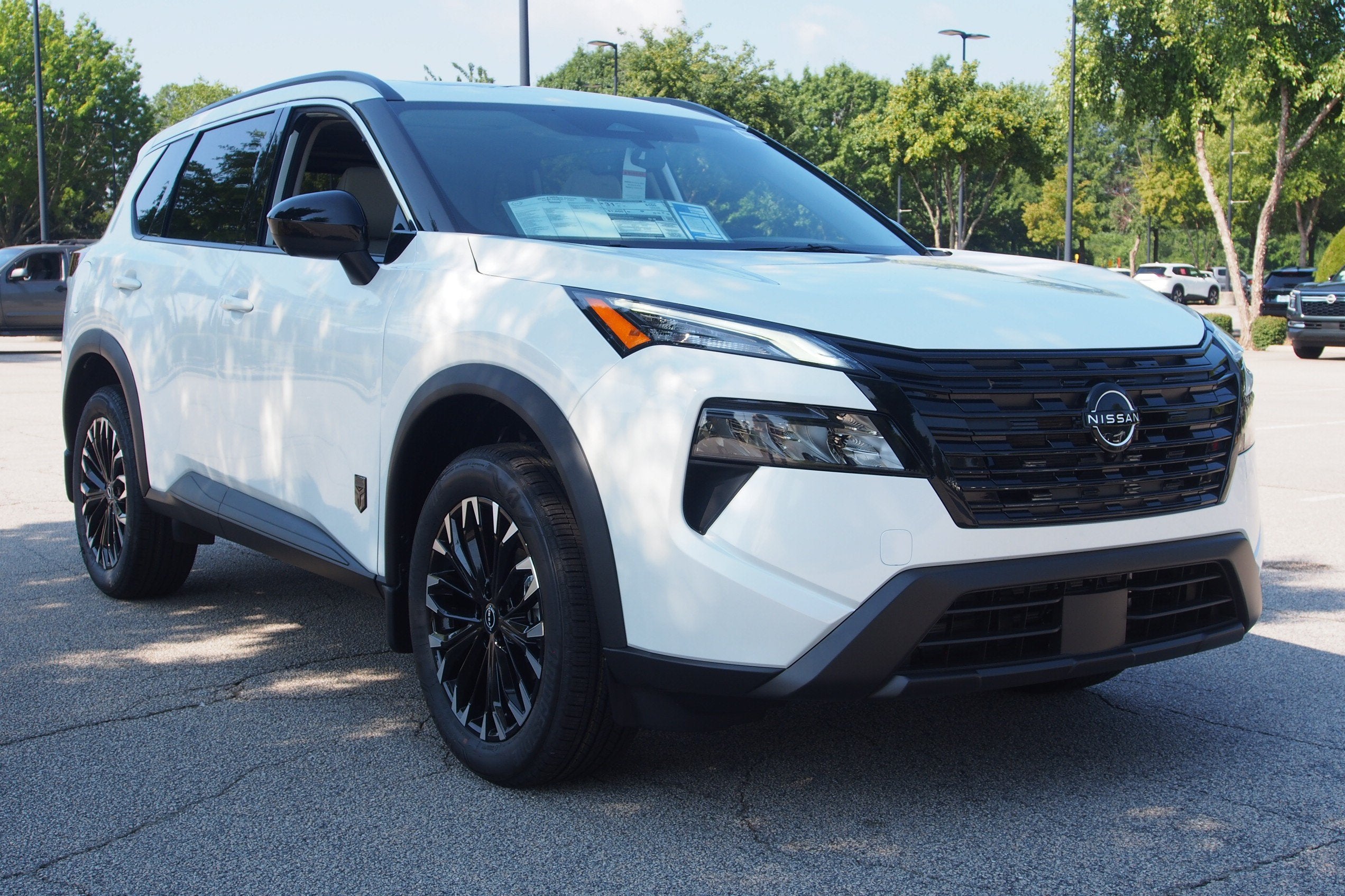2026 Nissan Rogue Dark Armor