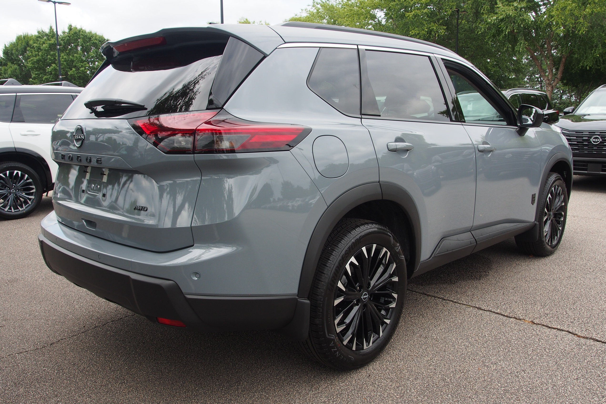 2026 Nissan Rogue Dark Armor