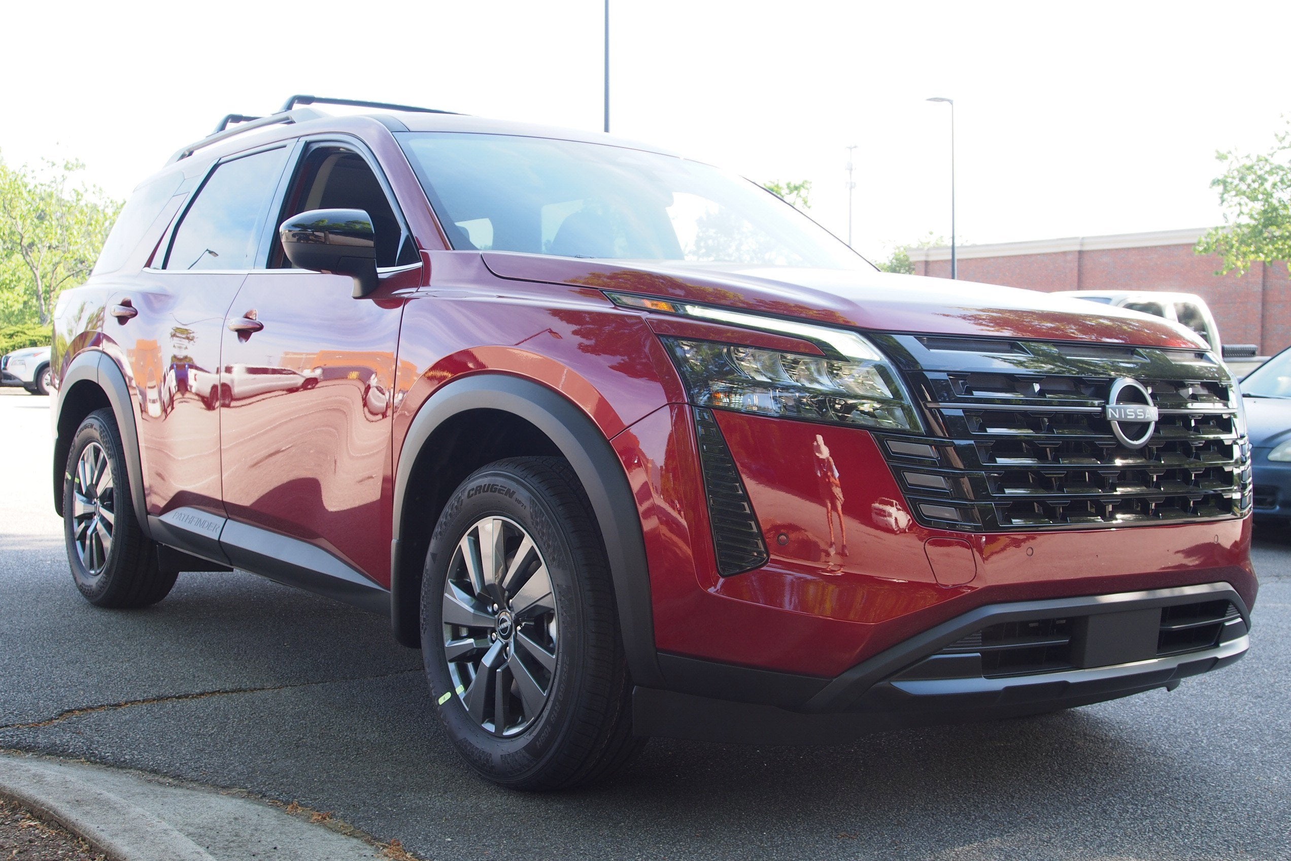 2026 Nissan Pathfinder SV