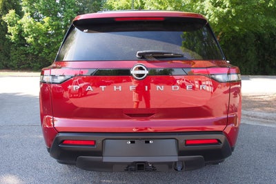 2026 Nissan Pathfinder SV