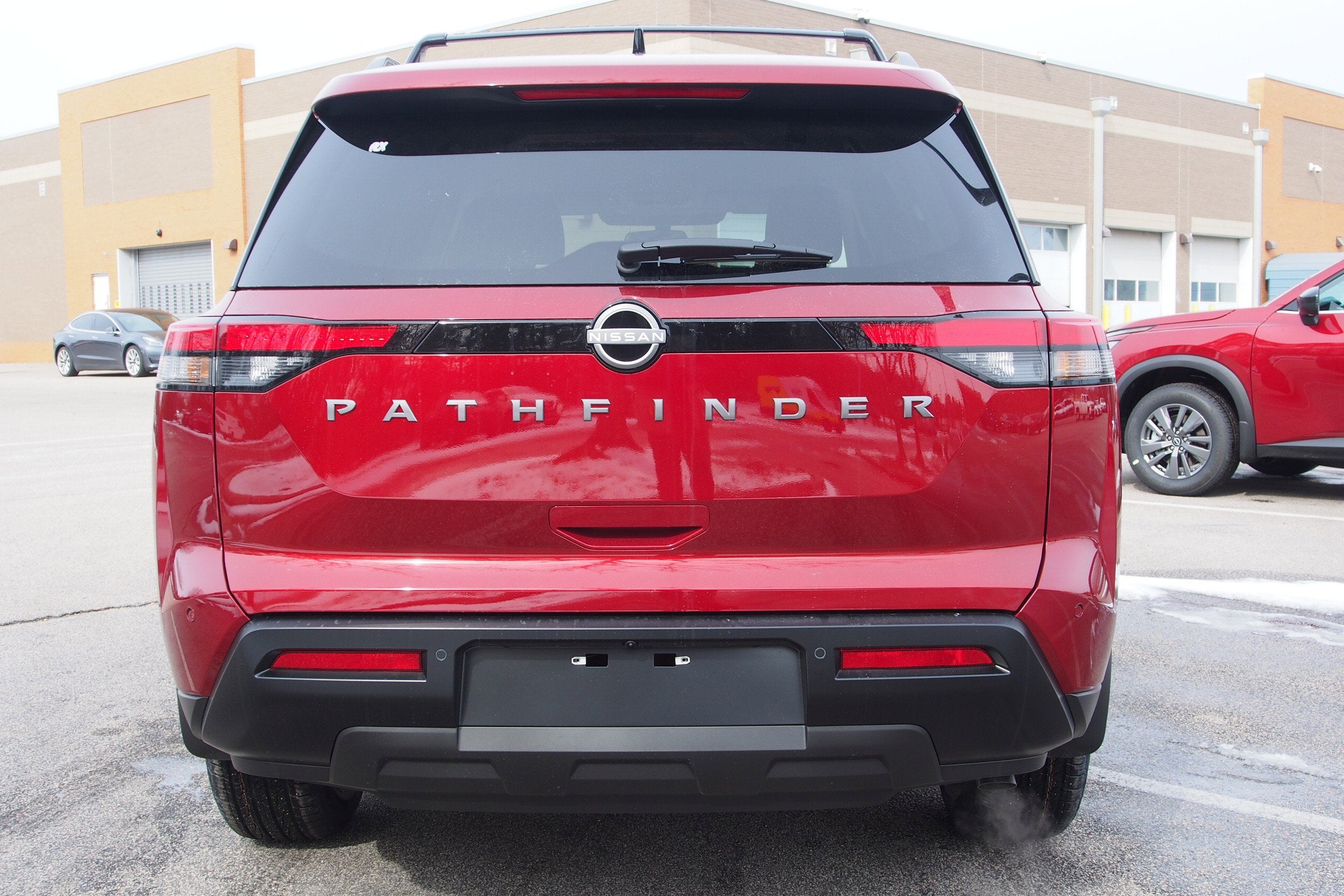 2026 Nissan Pathfinder SV
