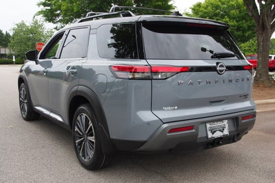 2026 Nissan Pathfinder Platinum