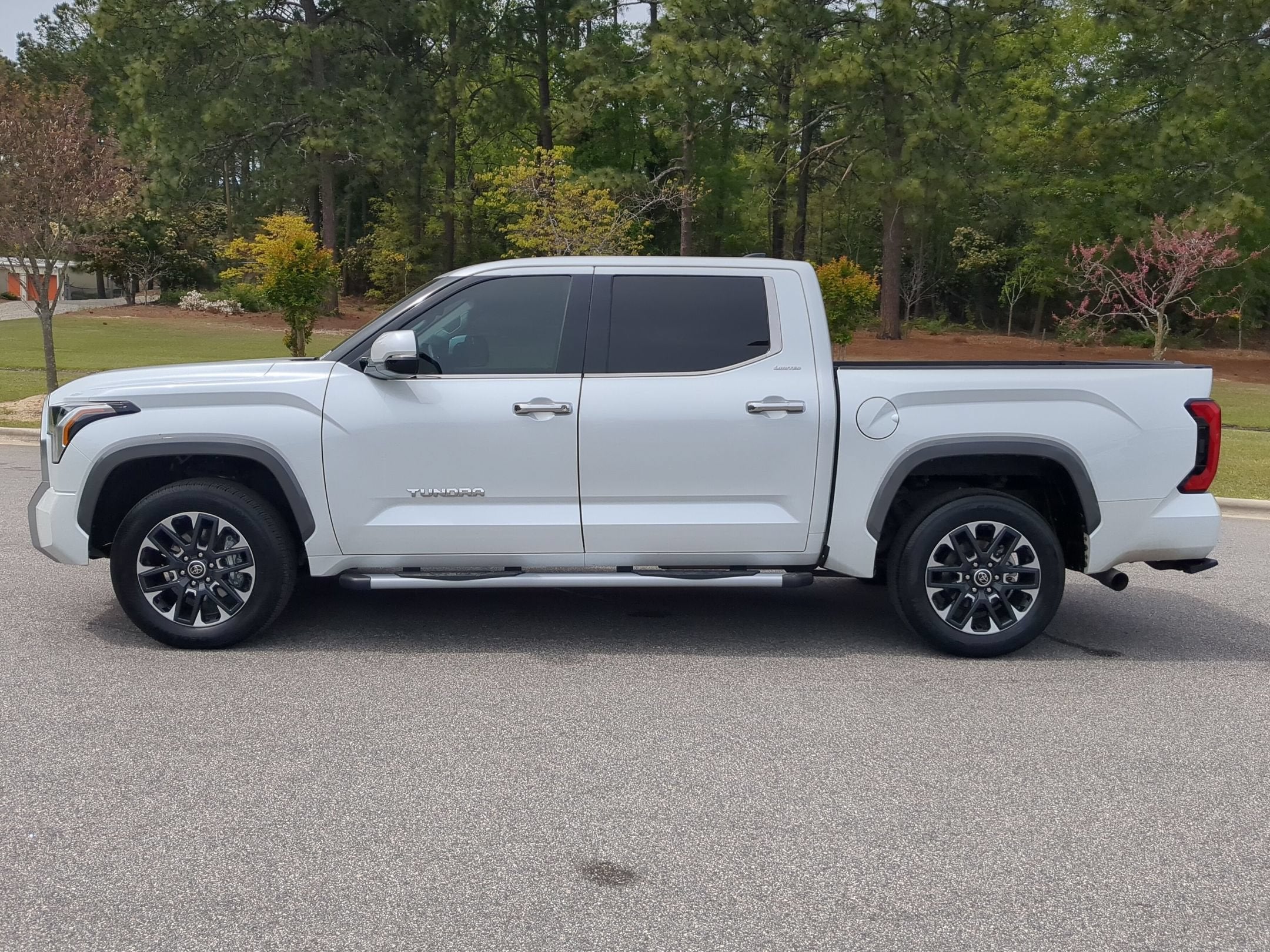 2023 Toyota Tundra 4WD Limited