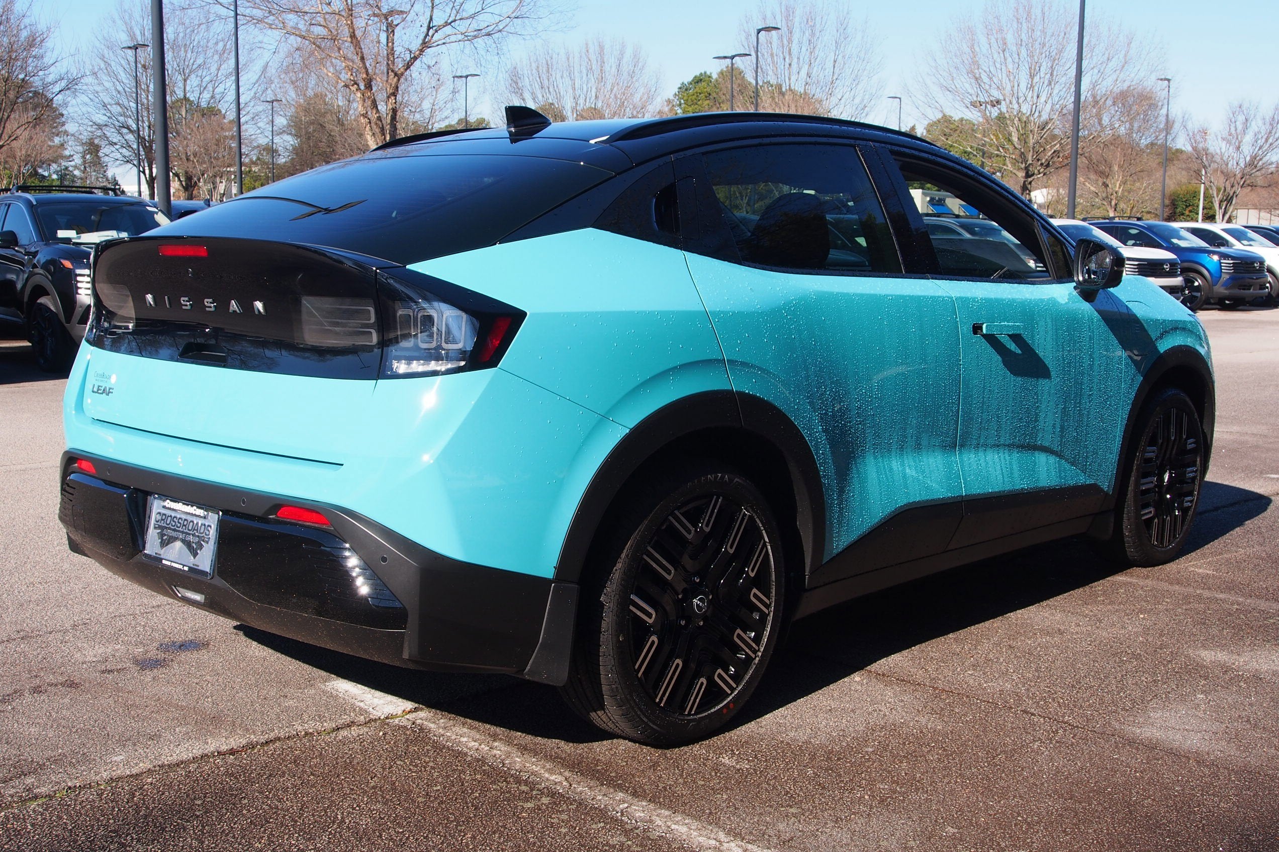 2026 Nissan LEAF PLATINUM+