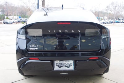 2026 Nissan LEAF PLATINUM+