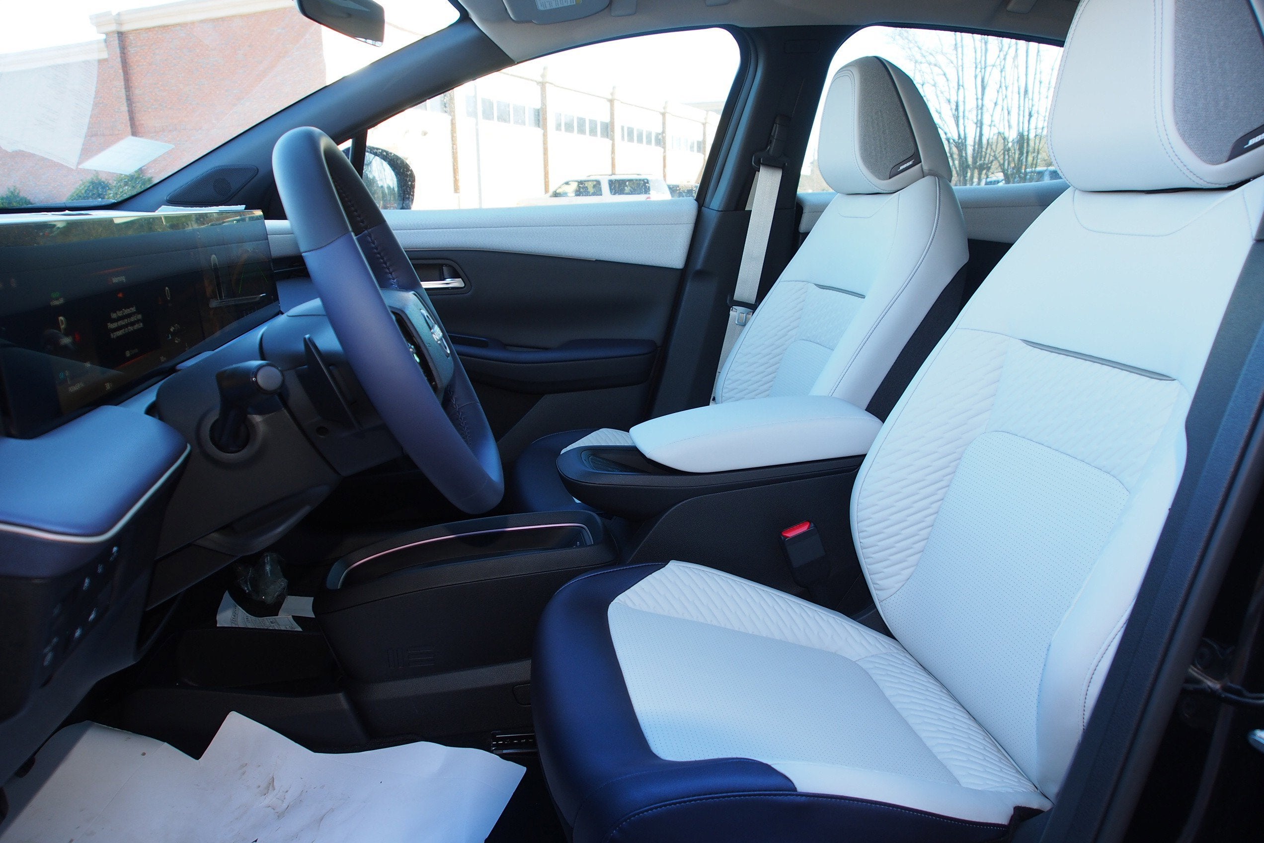 2026 Nissan LEAF PLATINUM+