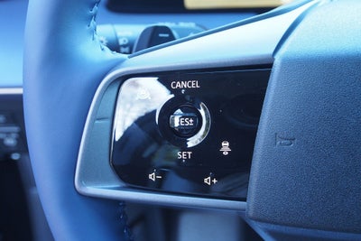 2026 Nissan LEAF PLATINUM+