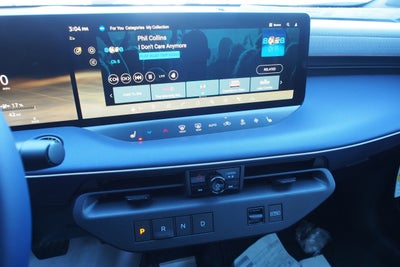 2026 Nissan LEAF PLATINUM+