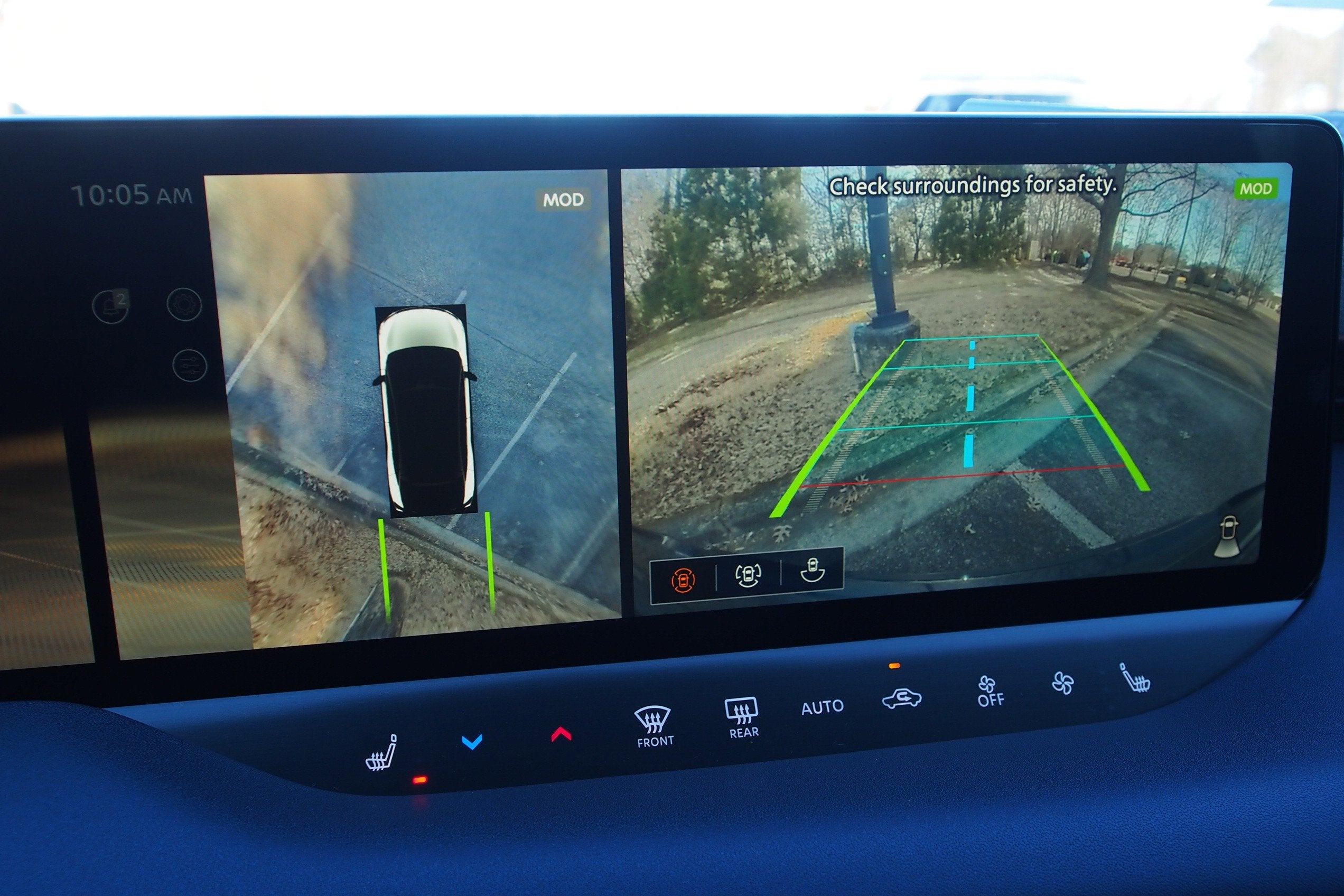 2026 Nissan LEAF PLATINUM+