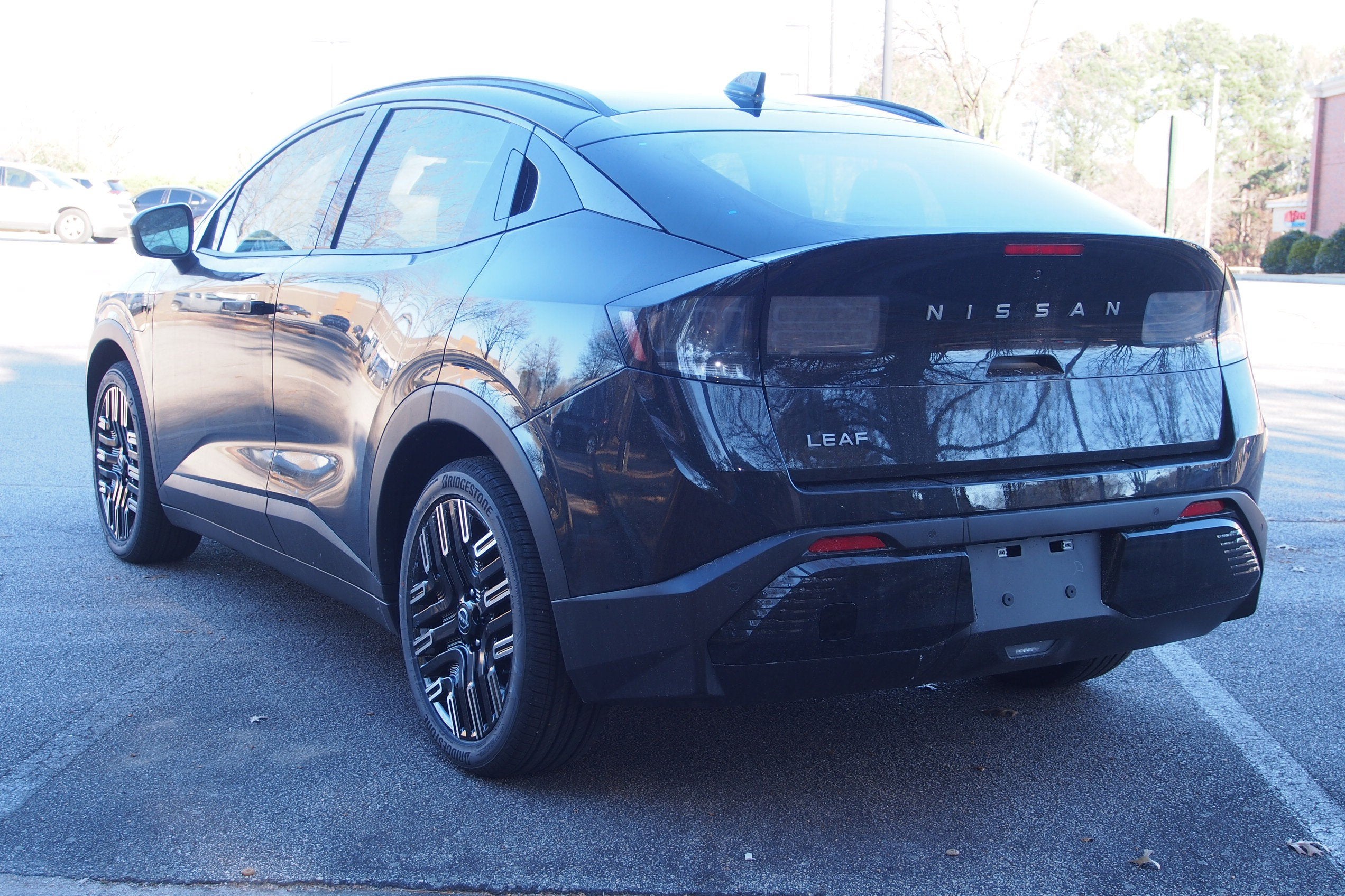 2026 Nissan LEAF PLATINUM+