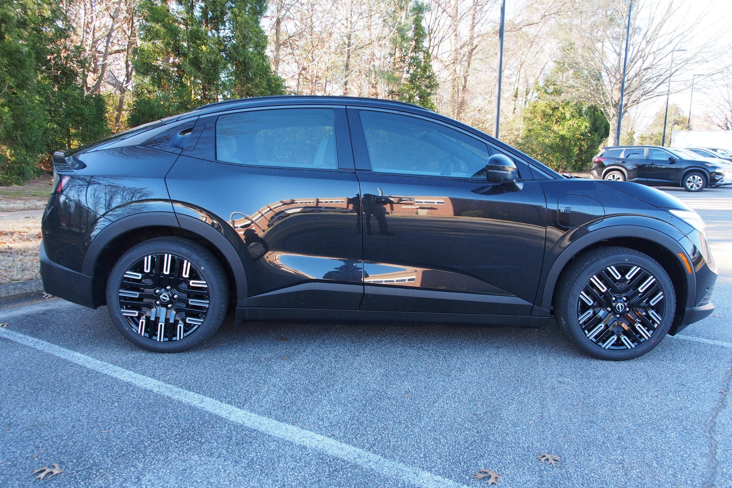 2026 Nissan LEAF PLATINUM+