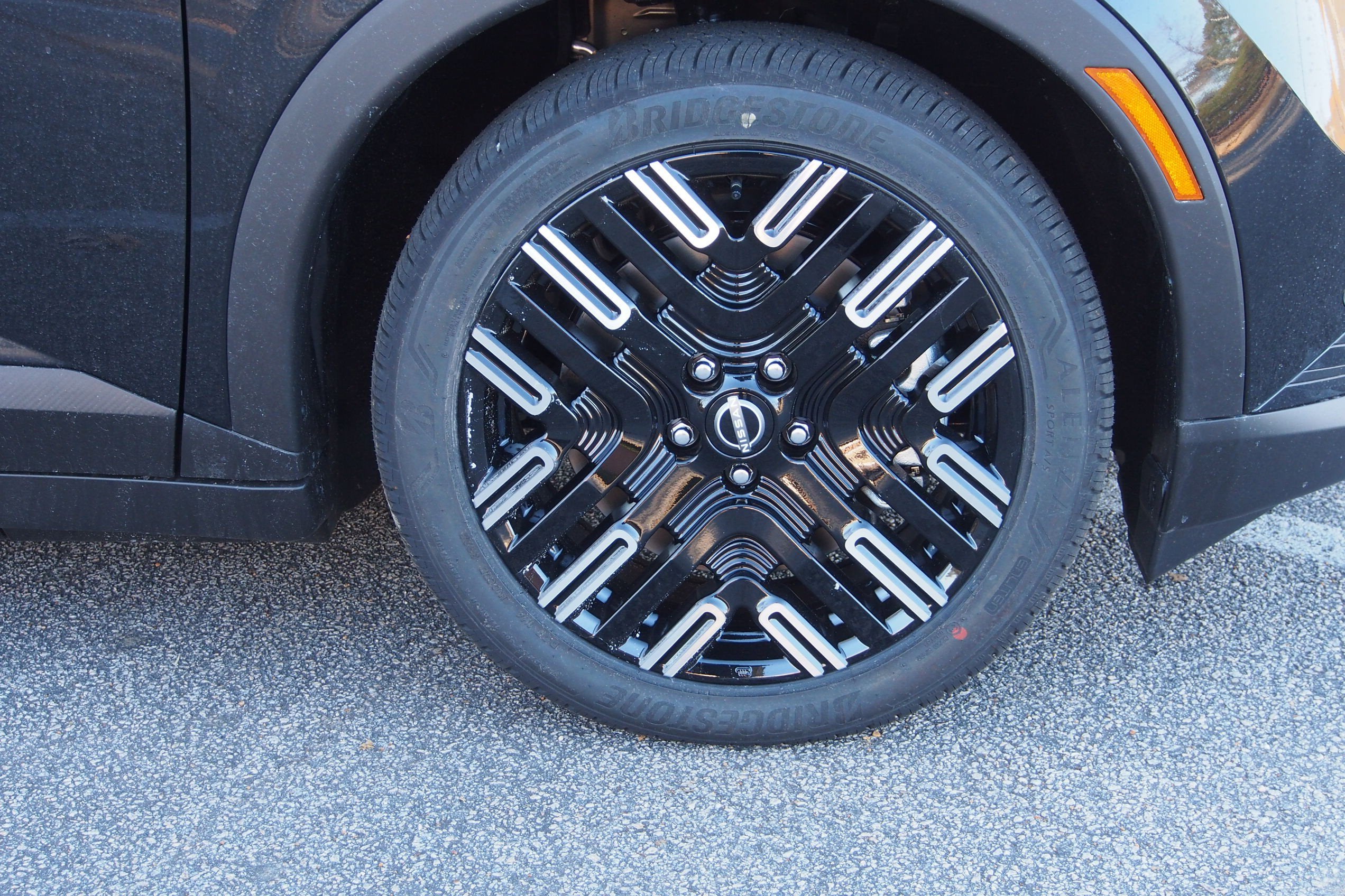 2026 Nissan LEAF PLATINUM+