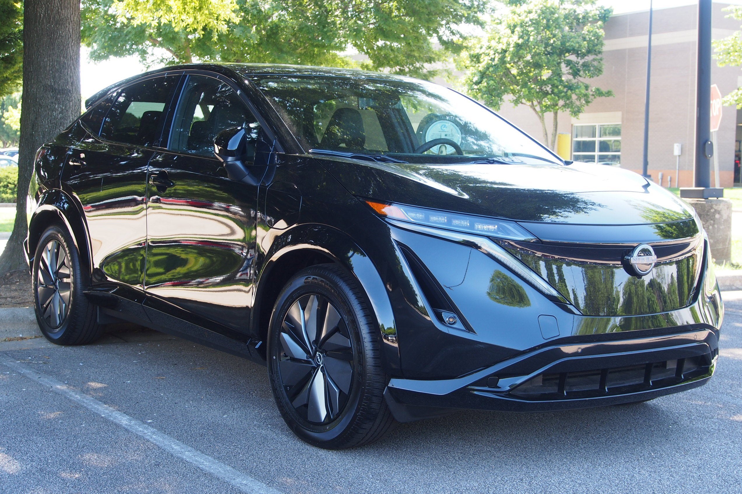 2025 Nissan ARIYA EVOLVE+