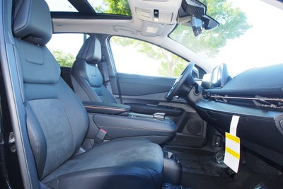 2025 Nissan ARIYA EVOLVE+