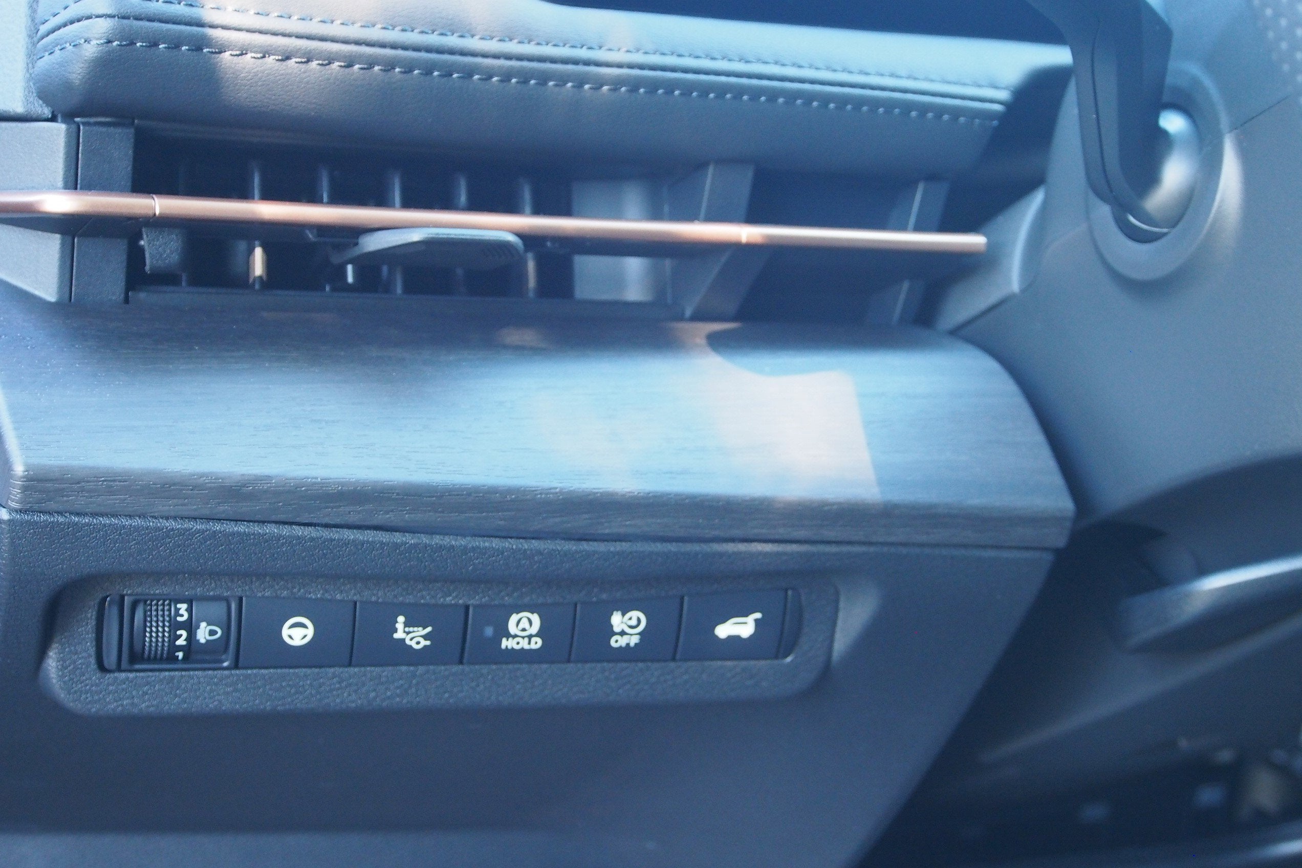 2025 Nissan ARIYA EVOLVE+