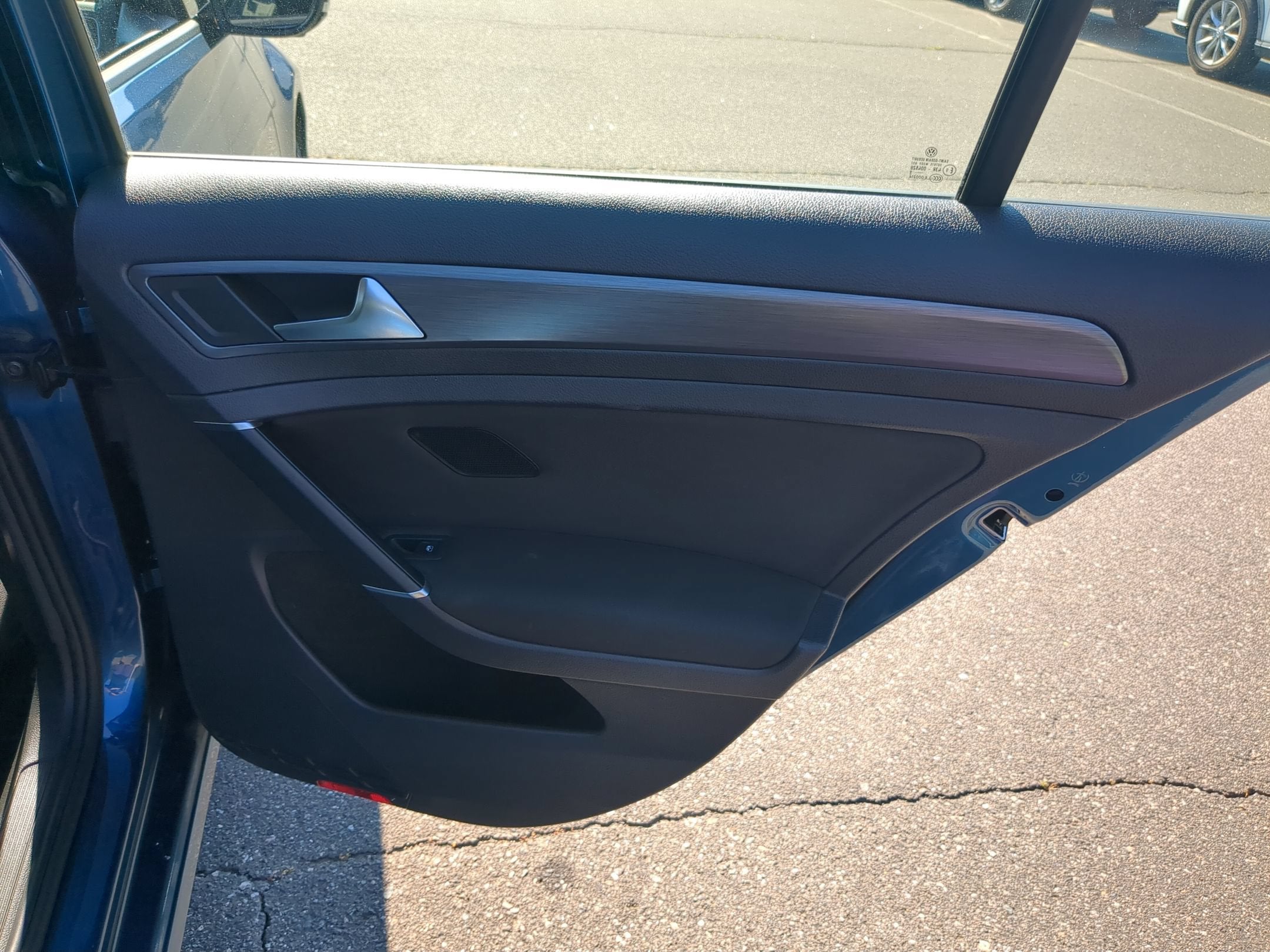 2019 Volkswagen Golf S