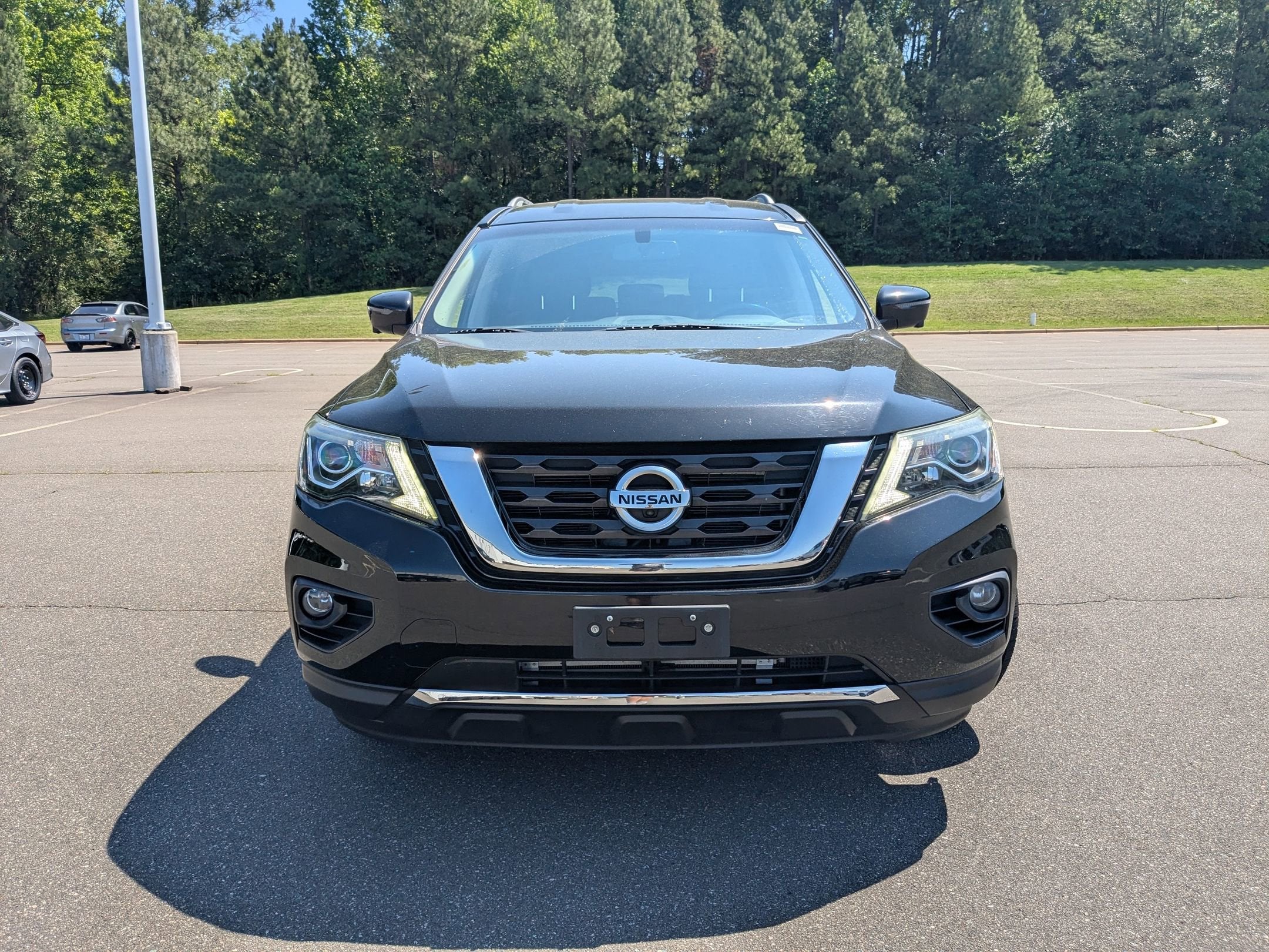 2019 Nissan Pathfinder SL