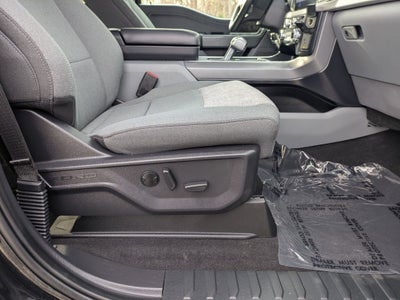 2023 Ford F-150 Lightning XLT