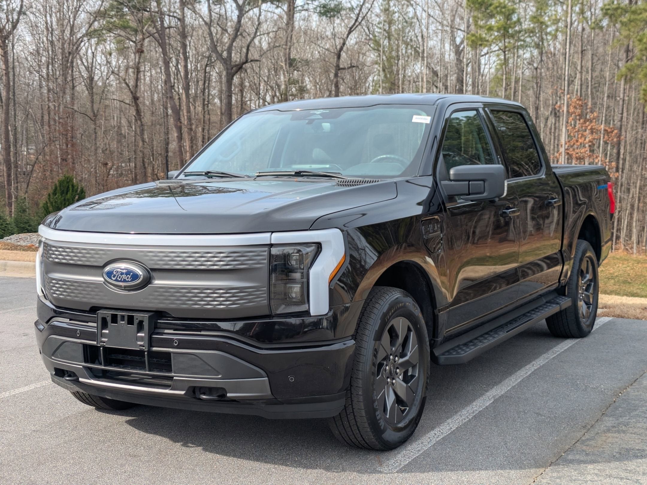 2023 Ford F-150 Lightning XLT