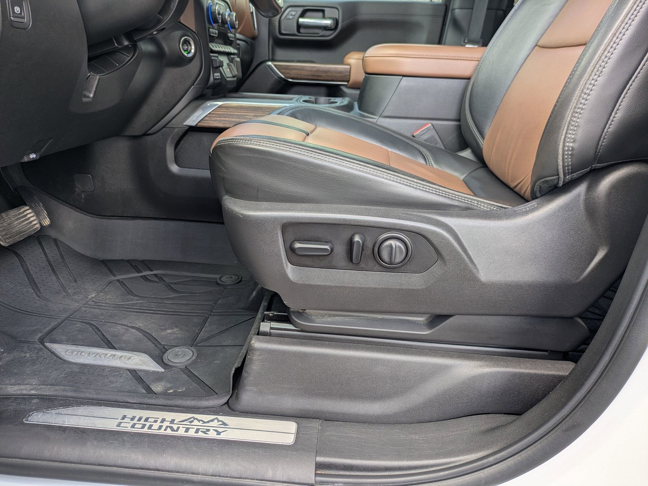 2020 Chevrolet Silverado 1500 High Country