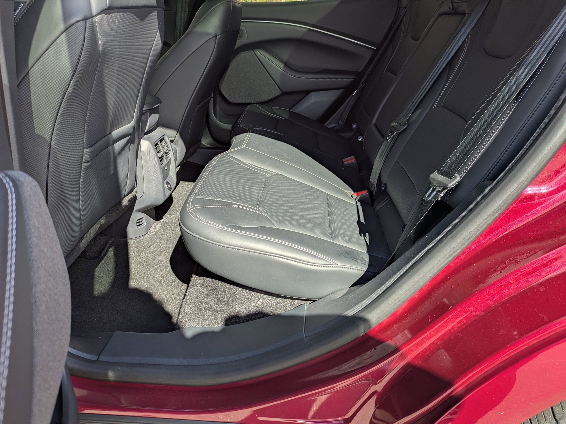 2025 Ford Mustang Mach-E Premium