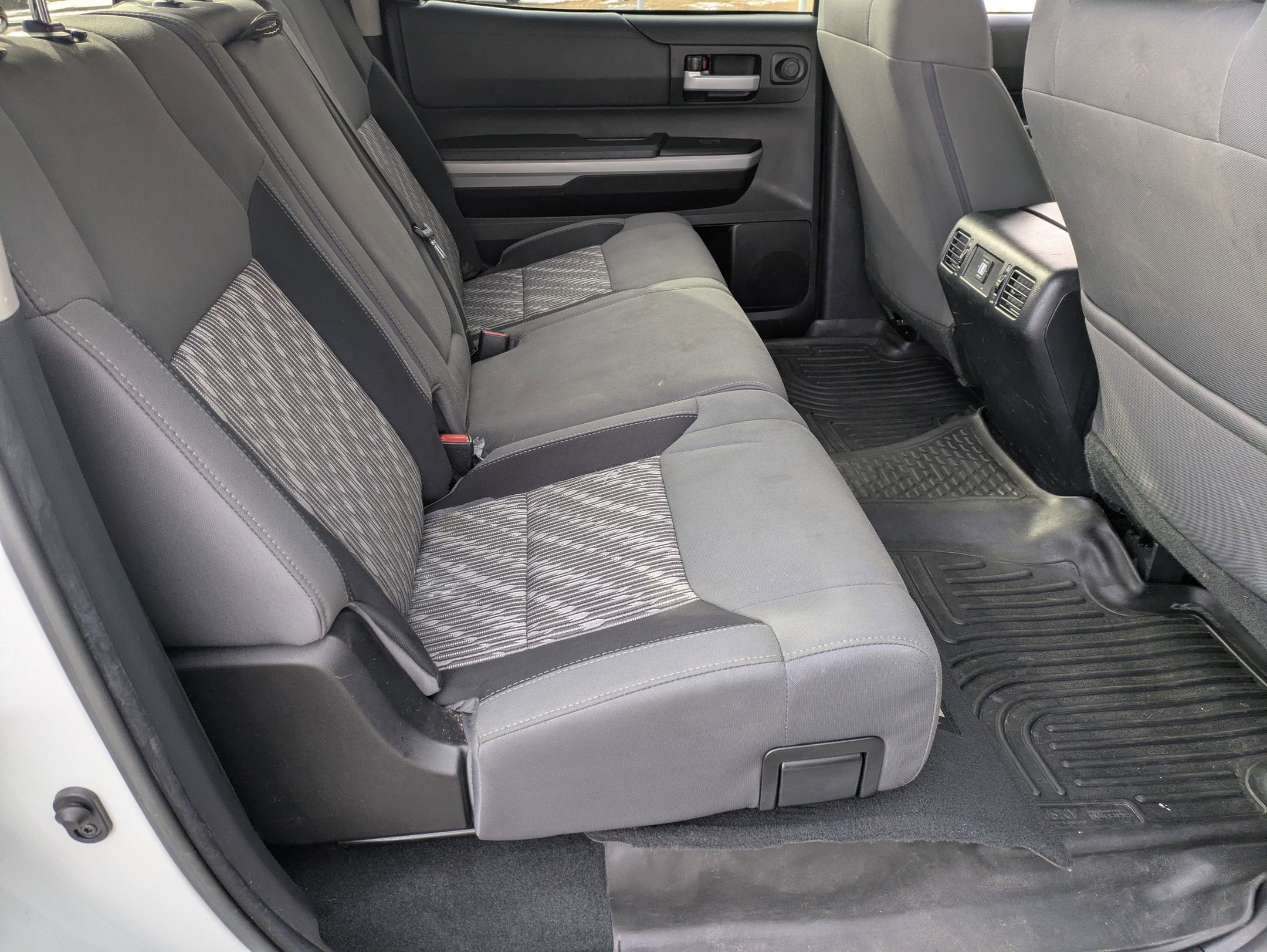 2020 Toyota Tundra 4WD SR5