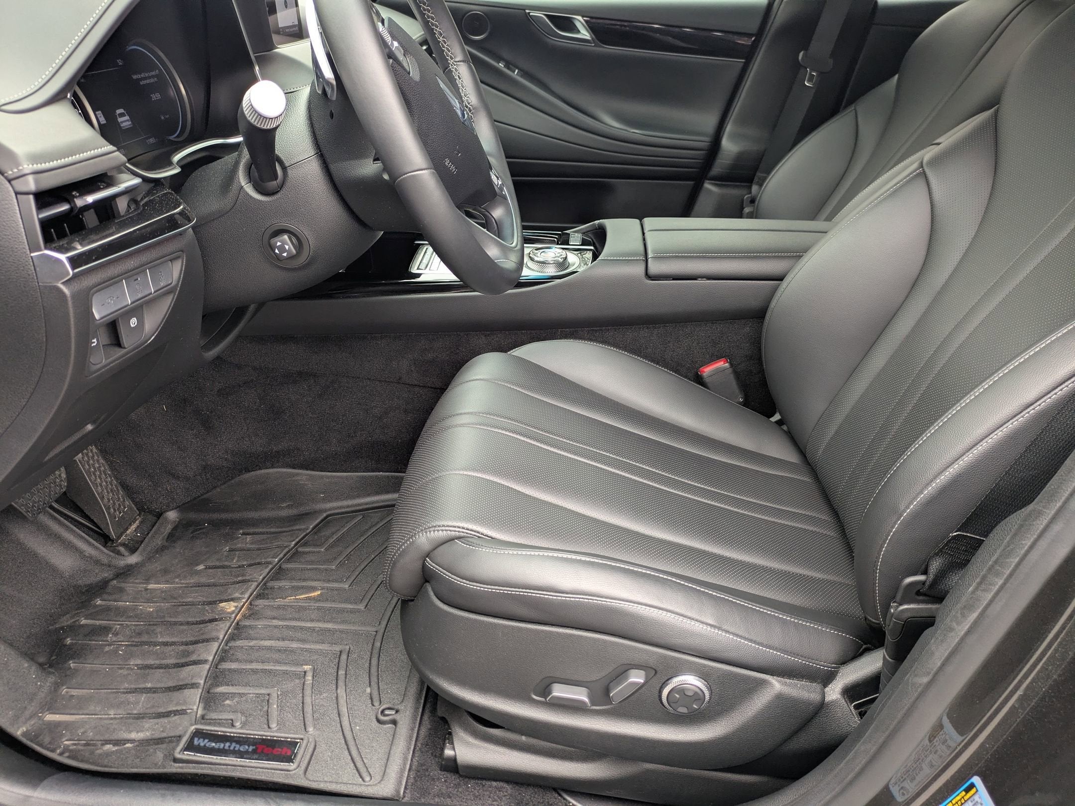 2023 Genesis G80 2.5T