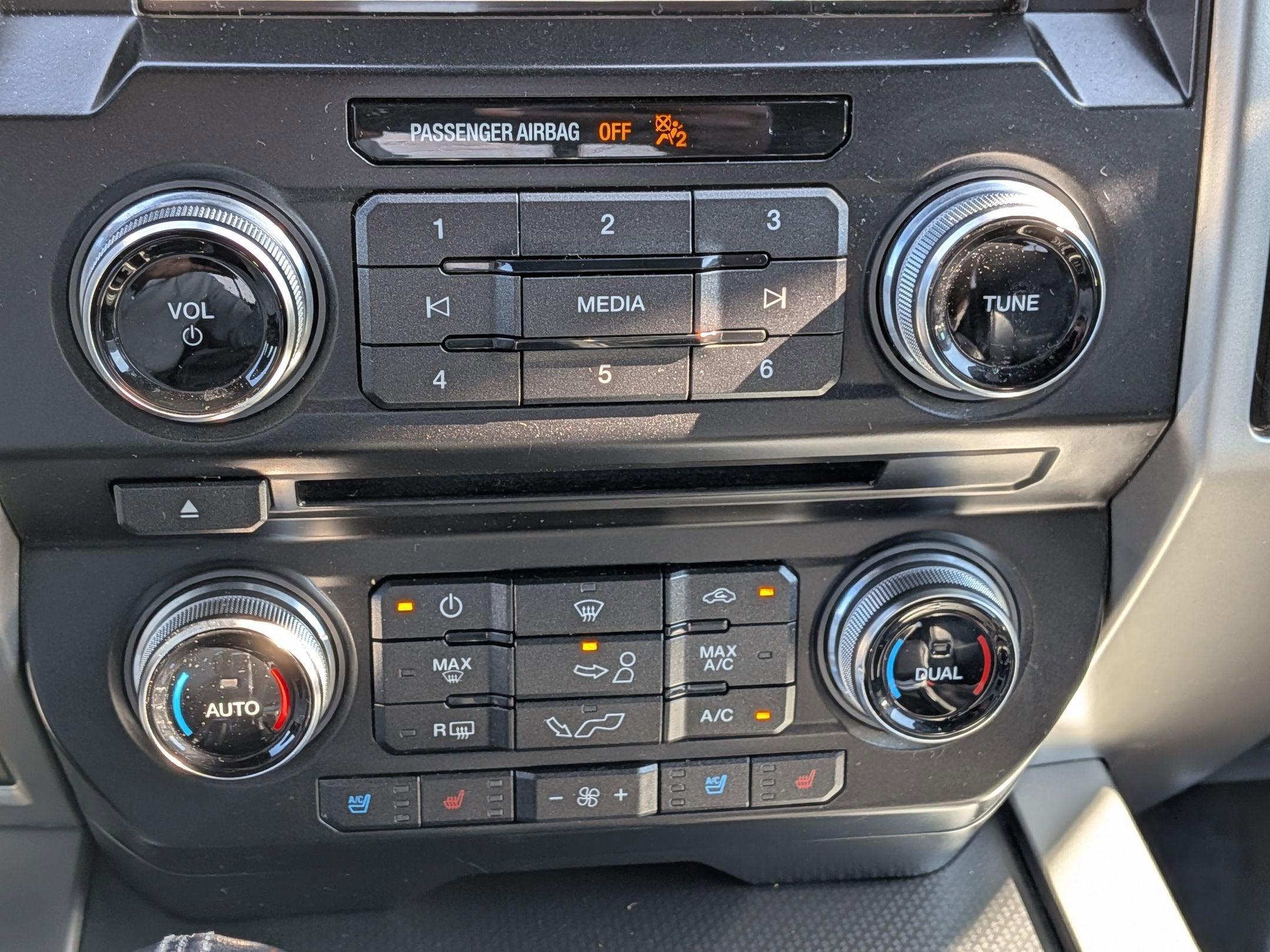 2016 Ford F-150 Lariat