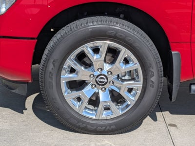 2024 Nissan Titan SV