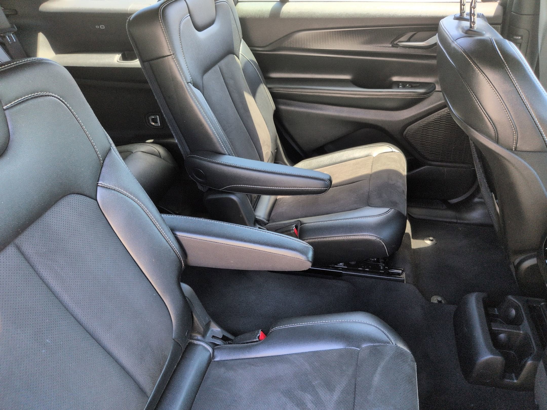 2024 Jeep Grand Cherokee L Altitude X