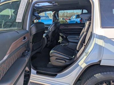 2023 Jeep Grand Cherokee L Summit