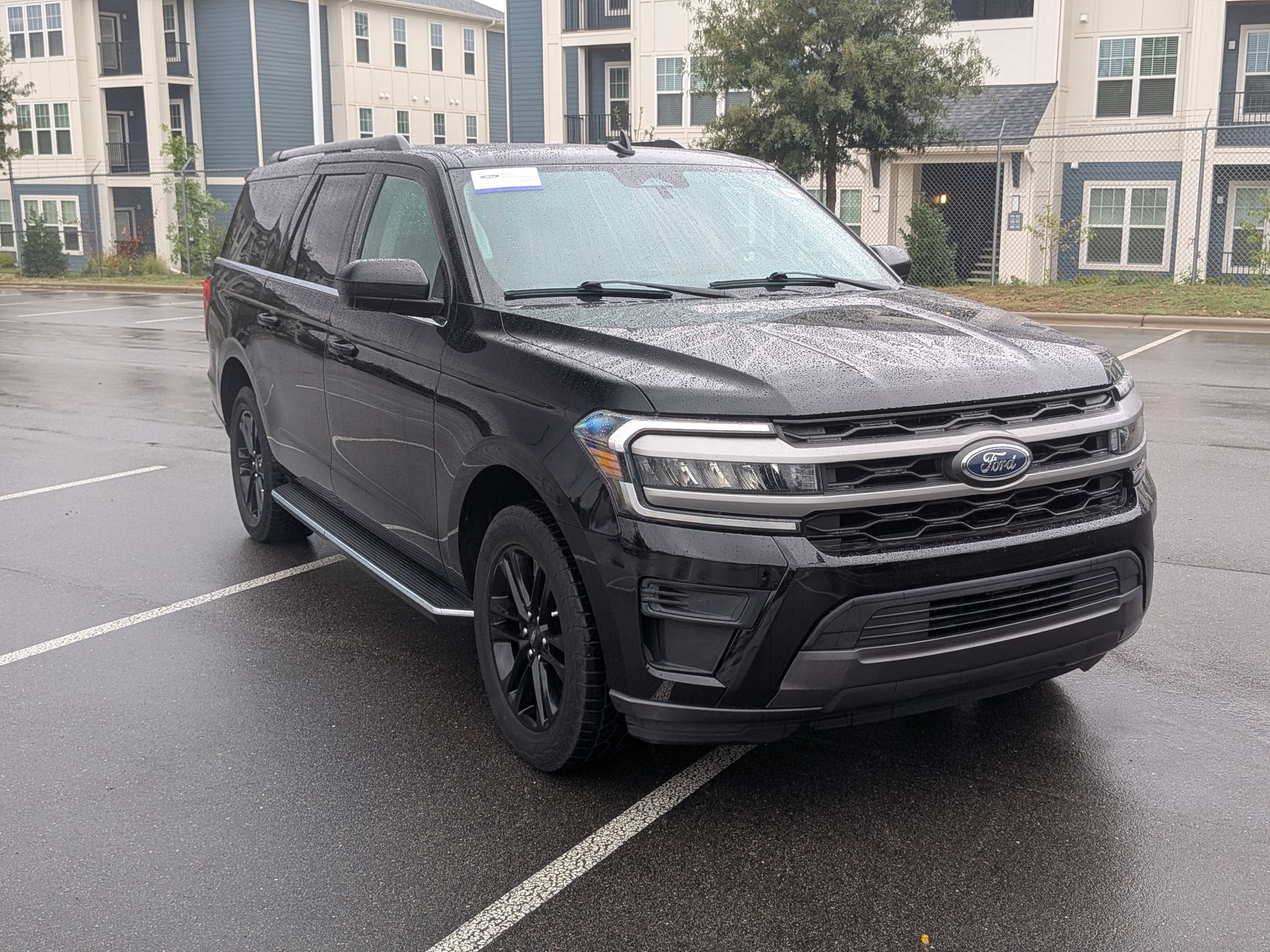 2023 Ford Expedition Max XLT