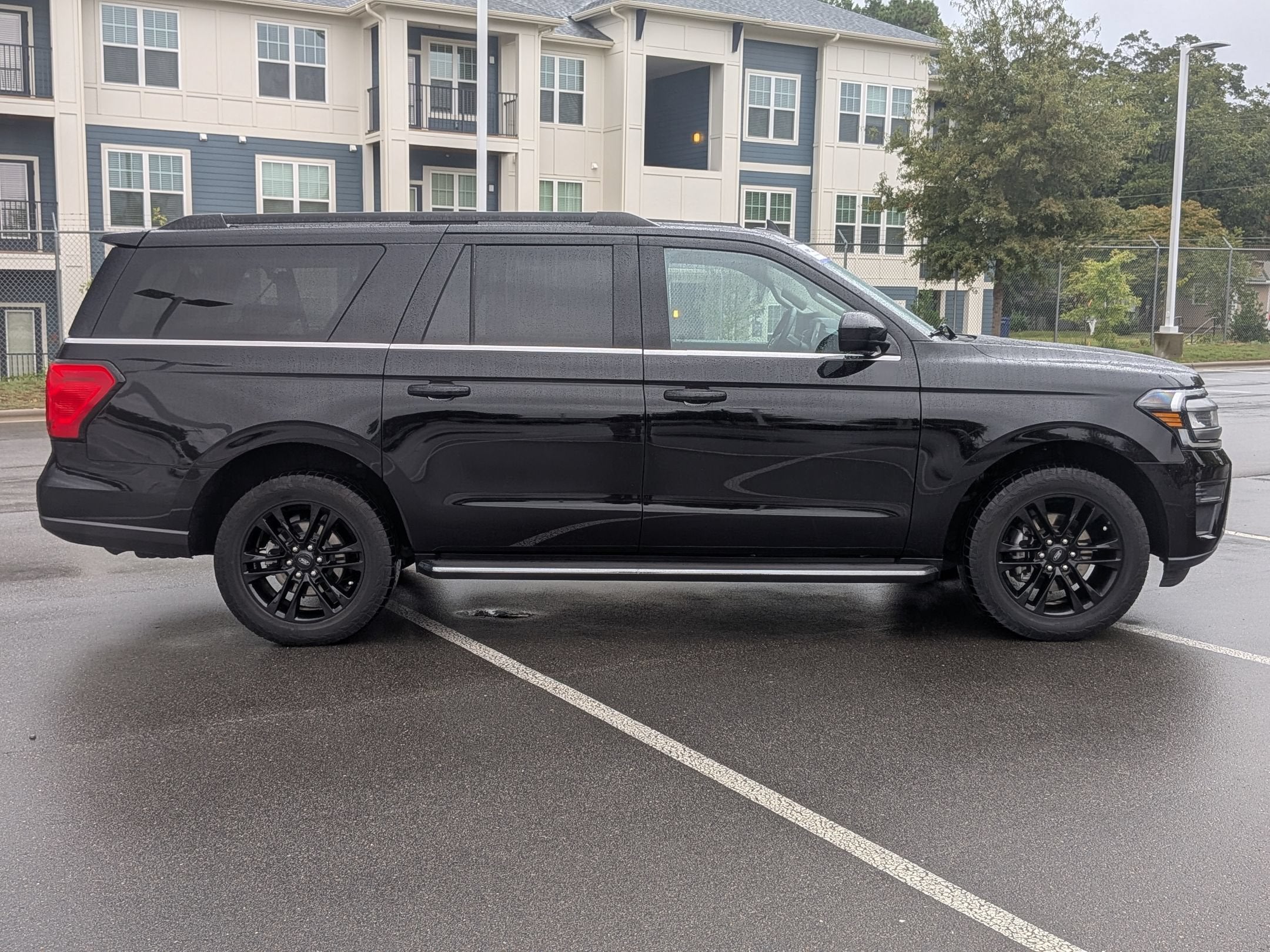 2023 Ford Expedition Max XLT