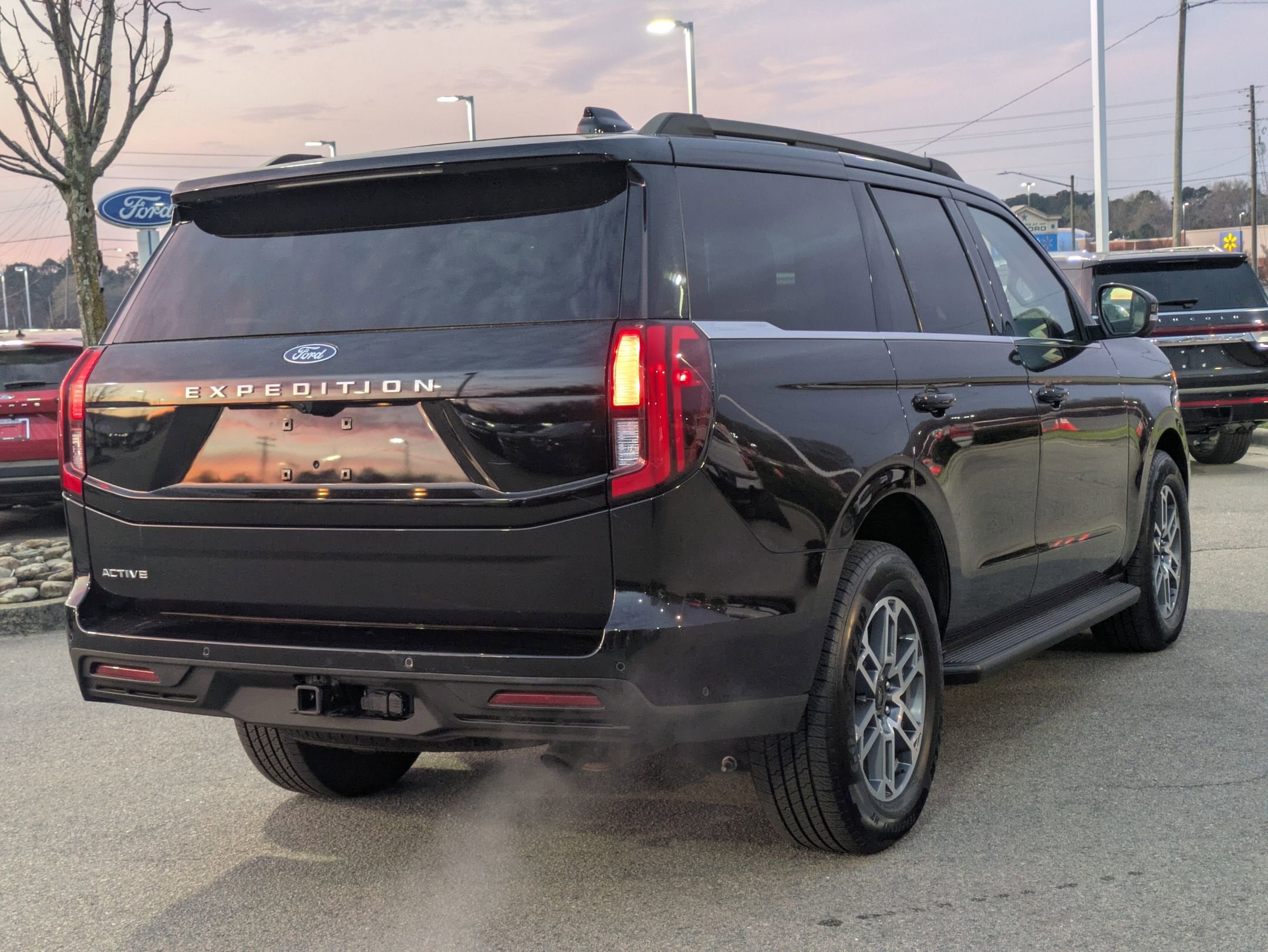2025 Ford Expedition Active