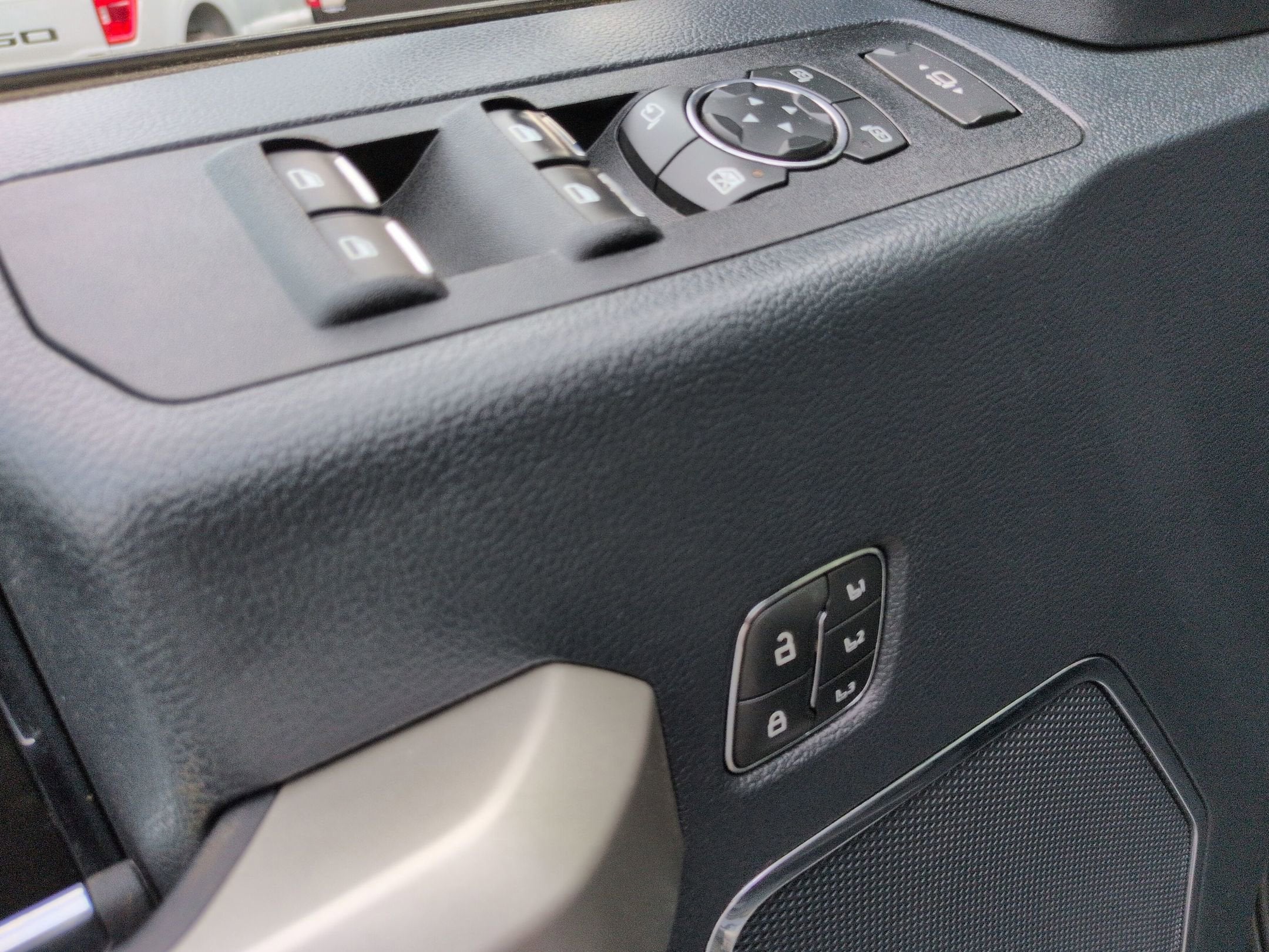 2022 Ford Super Duty F-350 SRW LARIAT