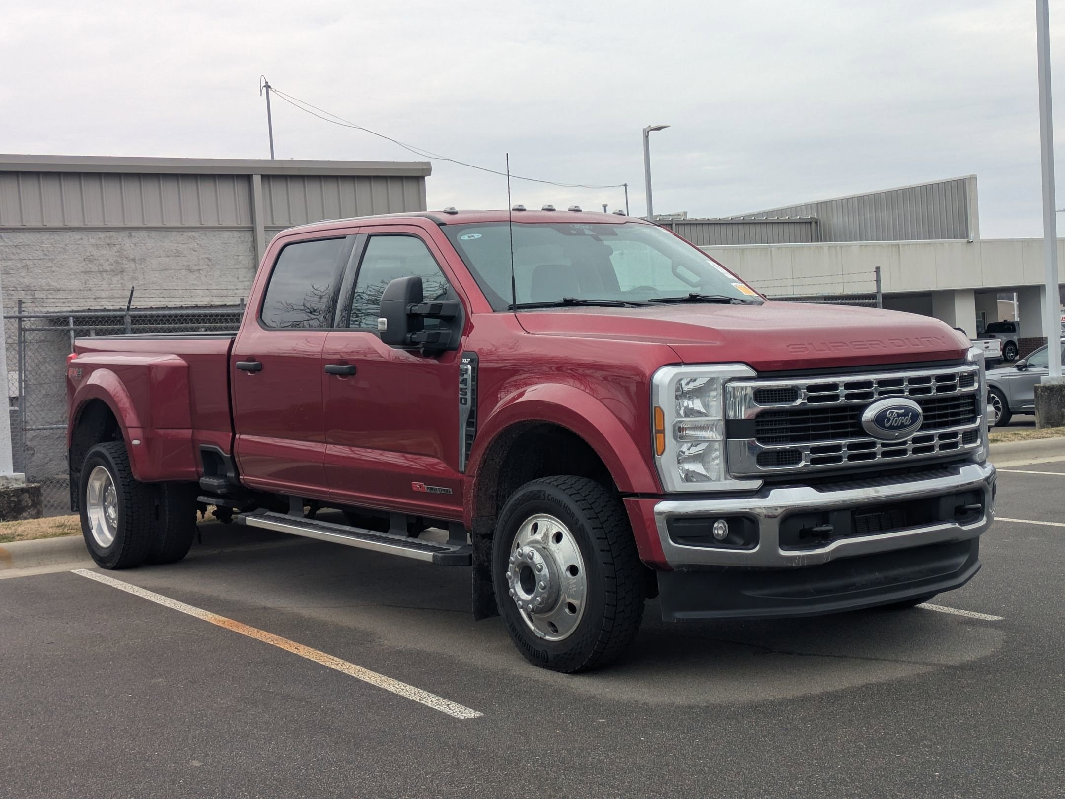 2025 Ford Super Duty F-450 DRW XLT