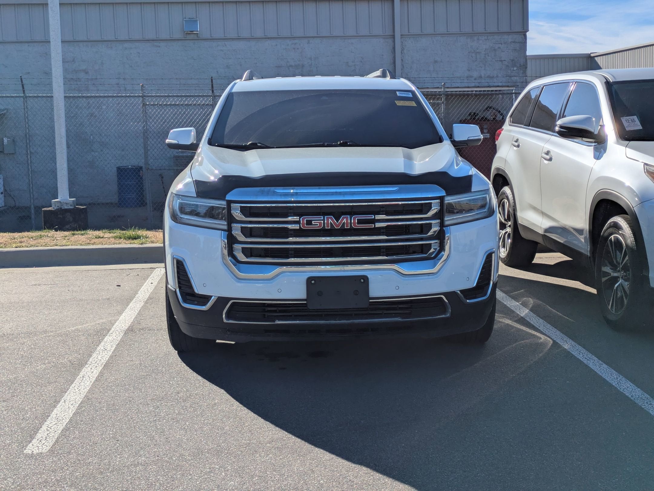 2022 GMC Acadia SLE