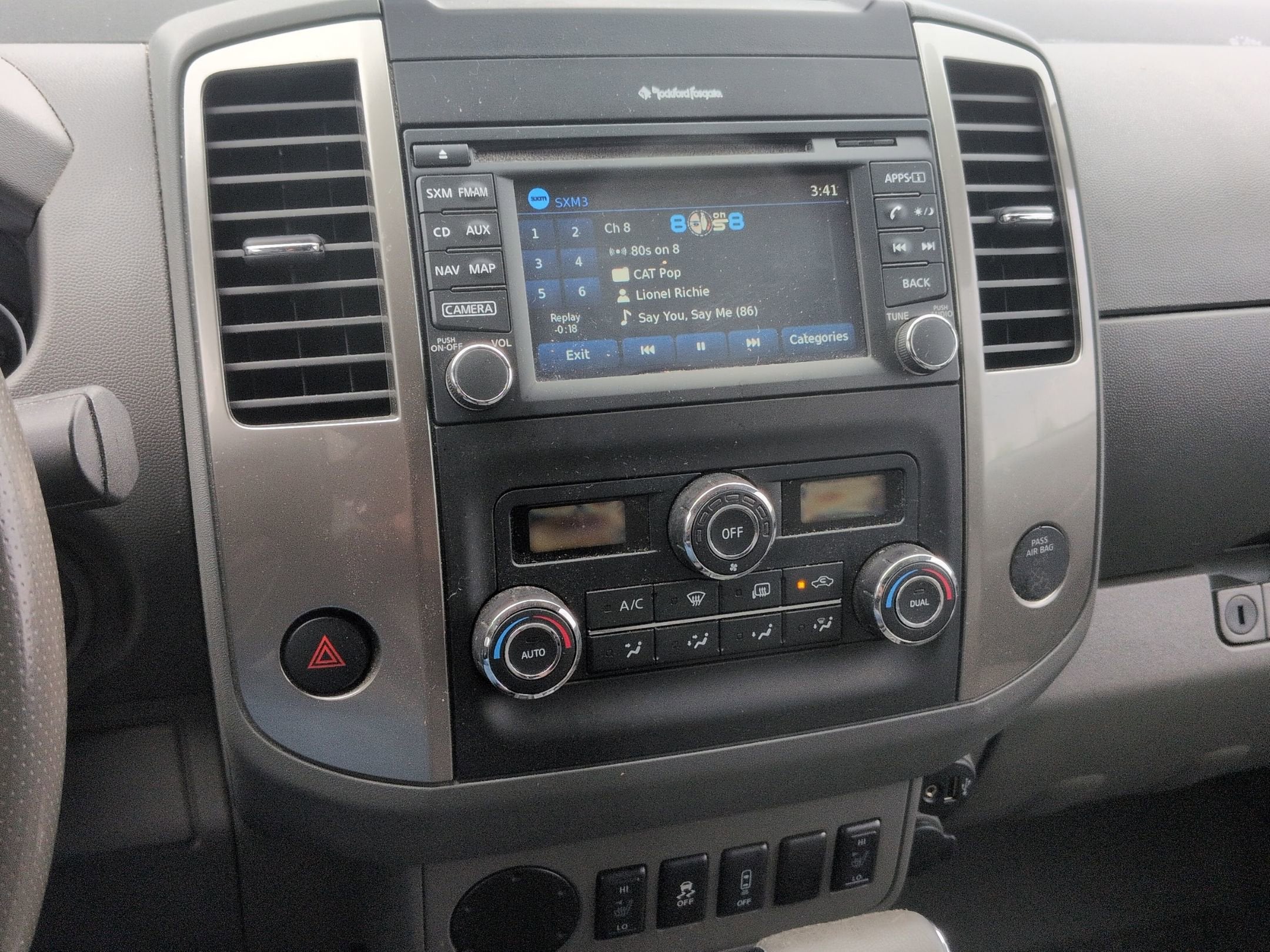 2019 Nissan Frontier SL