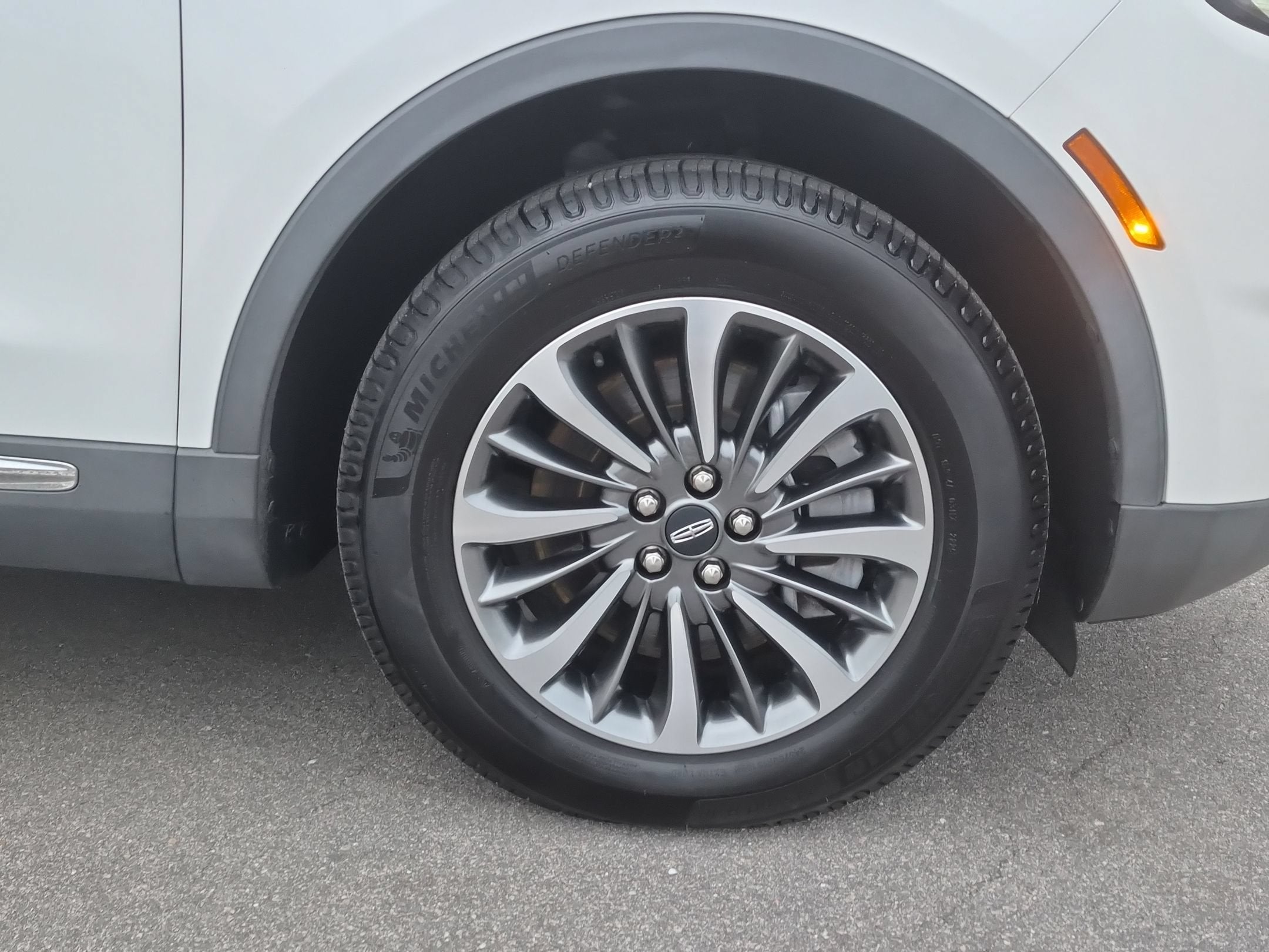 2021 Lincoln Nautilus Standard