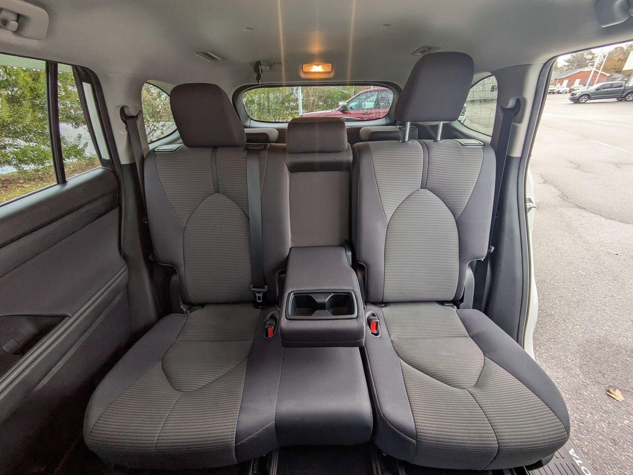 2021 Toyota Highlander L