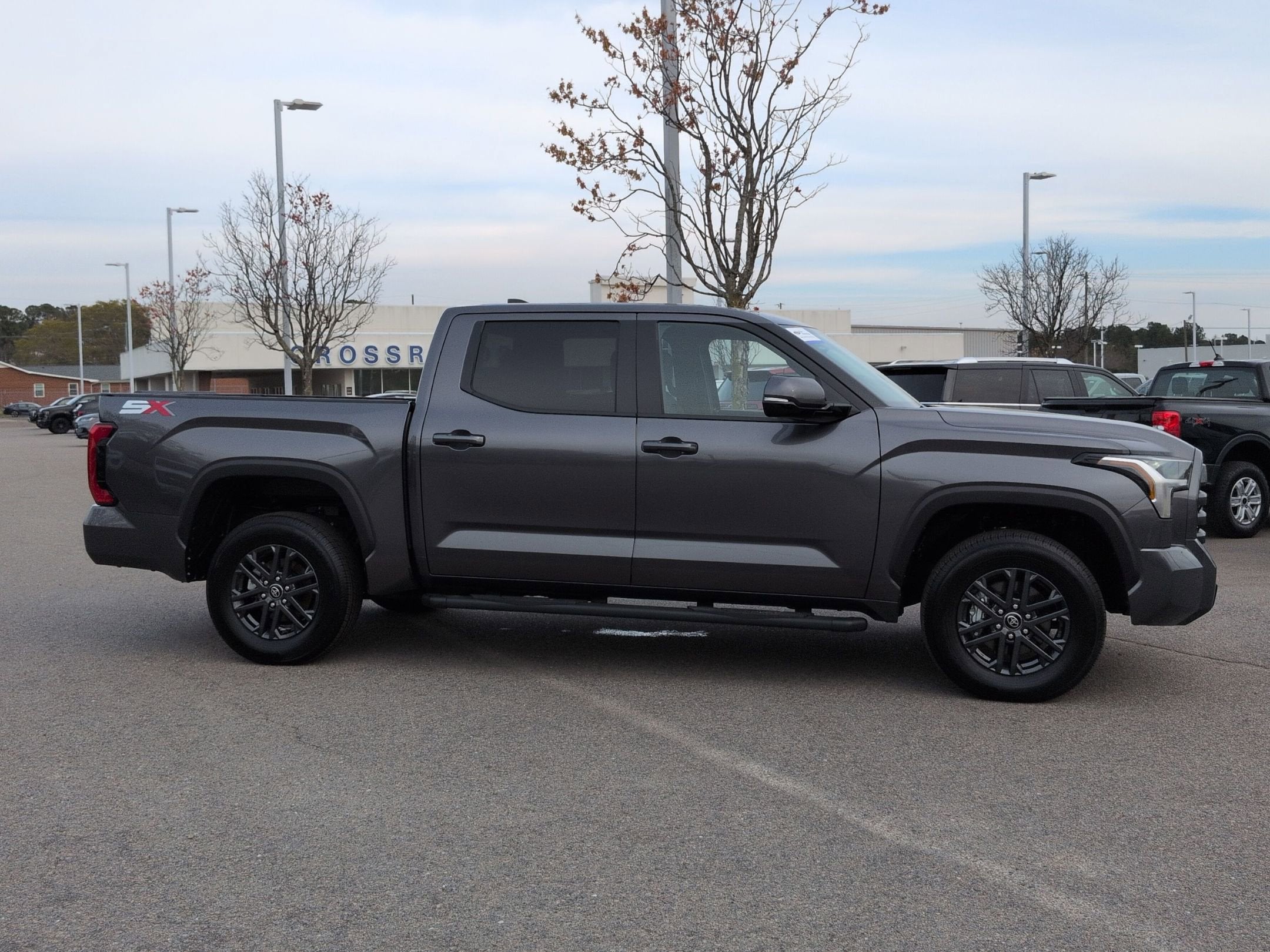 2025 Toyota Tundra 4WD SR5