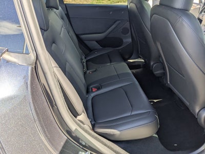 2024 Tesla Model Y Base