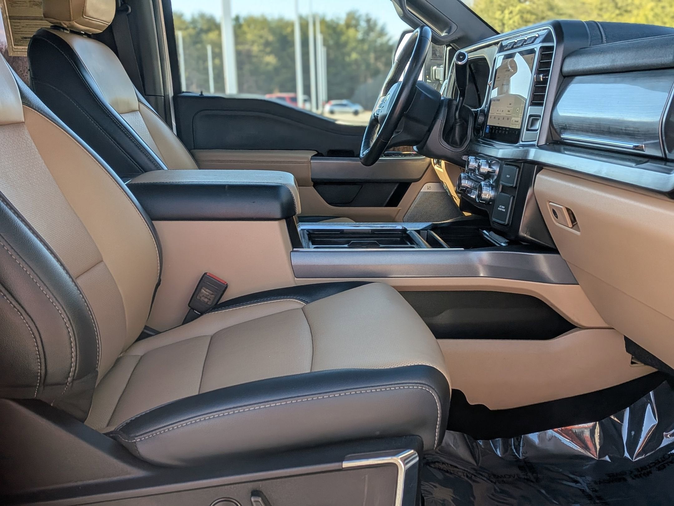 2024 Ford Super Duty F-250 SRW LARIAT